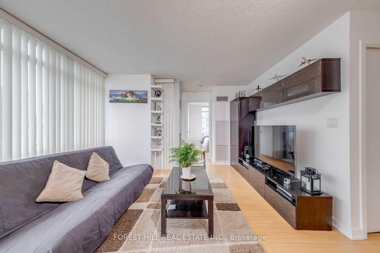Photo 2 of Unit 1006, 11 Brunel Court, Toronto, Waterfront Communities — HOMEH