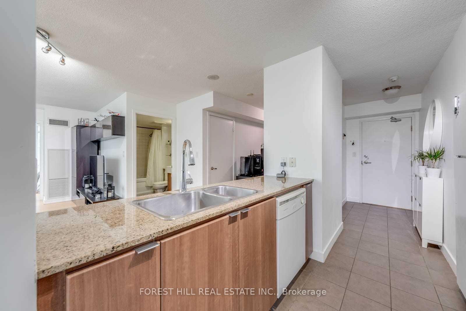 Photo 12 of Unit 1006, 11 Brunel Court, Toronto, Waterfront Communities — HOMEH