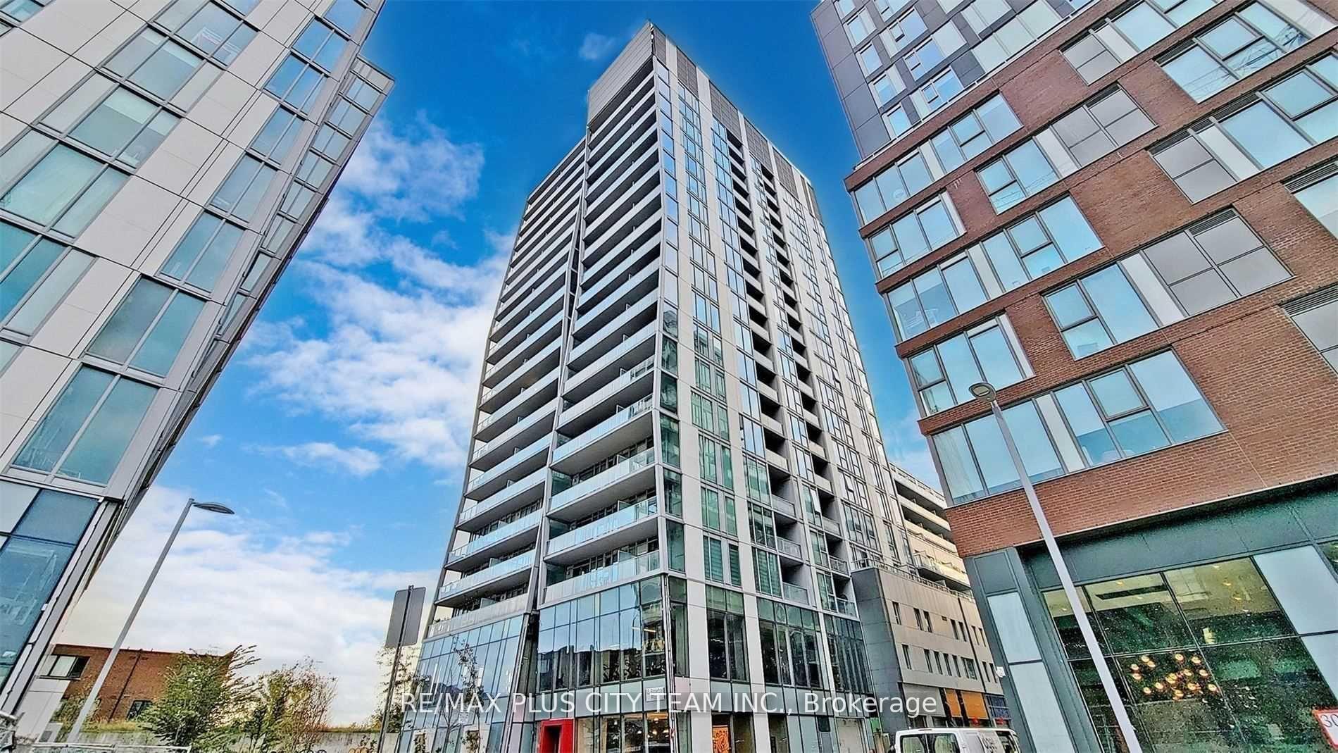 Photo of Unit 1110, 15 Baseball Place