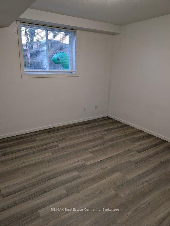 Photo 7 of Unit B, 75 Ryde Road, Guelph, Willow West/Sugarbush/West Acres — HOMEH
