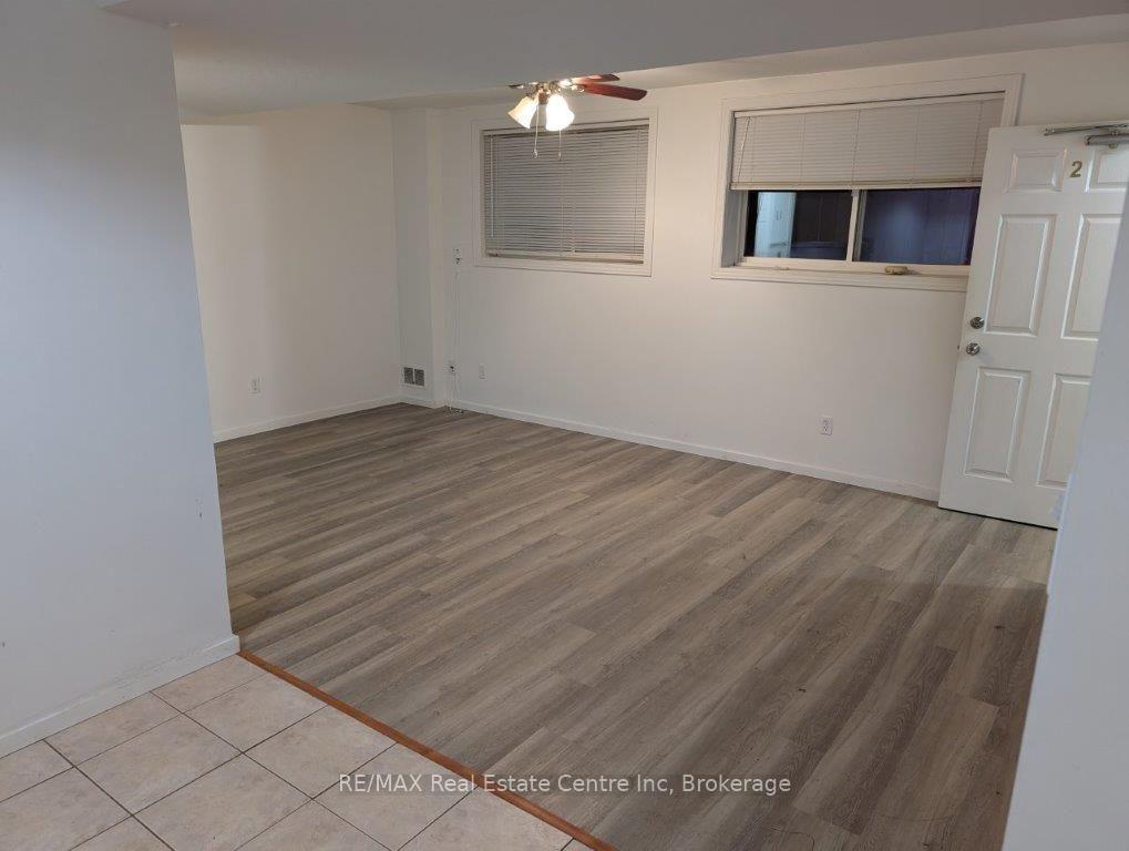 Photo 8 of Unit B, 75 Ryde Road, Guelph, Willow West/Sugarbush/West Acres — HOMEH