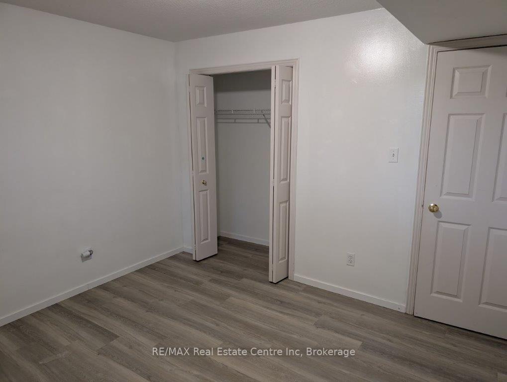 Photo 9 of Unit B, 75 Ryde Road, Guelph, Willow West/Sugarbush/West Acres — HOMEH