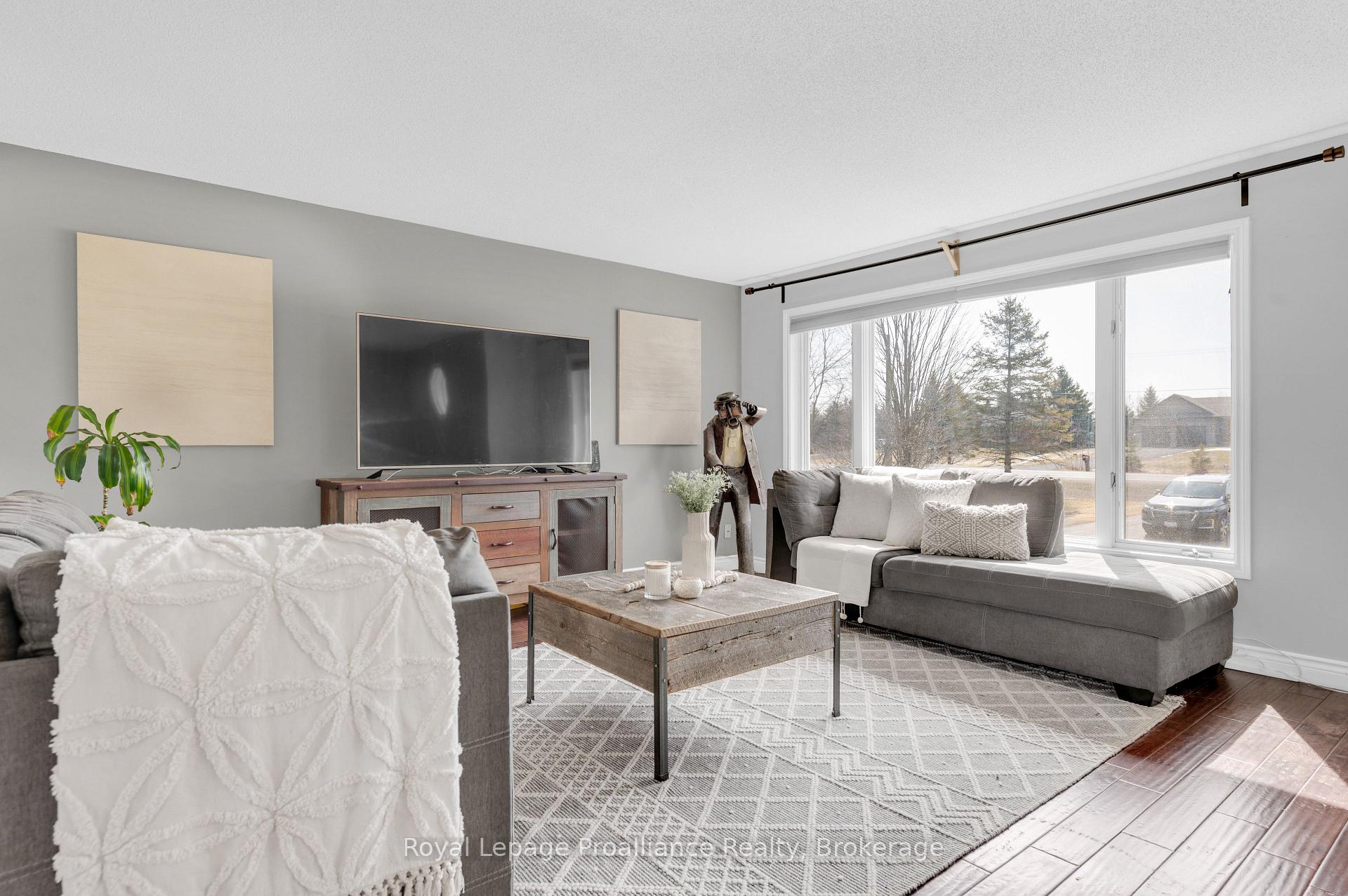 Photo 7 of 1316 County Road 64, Quinte West, Murray Ward — HOMEH