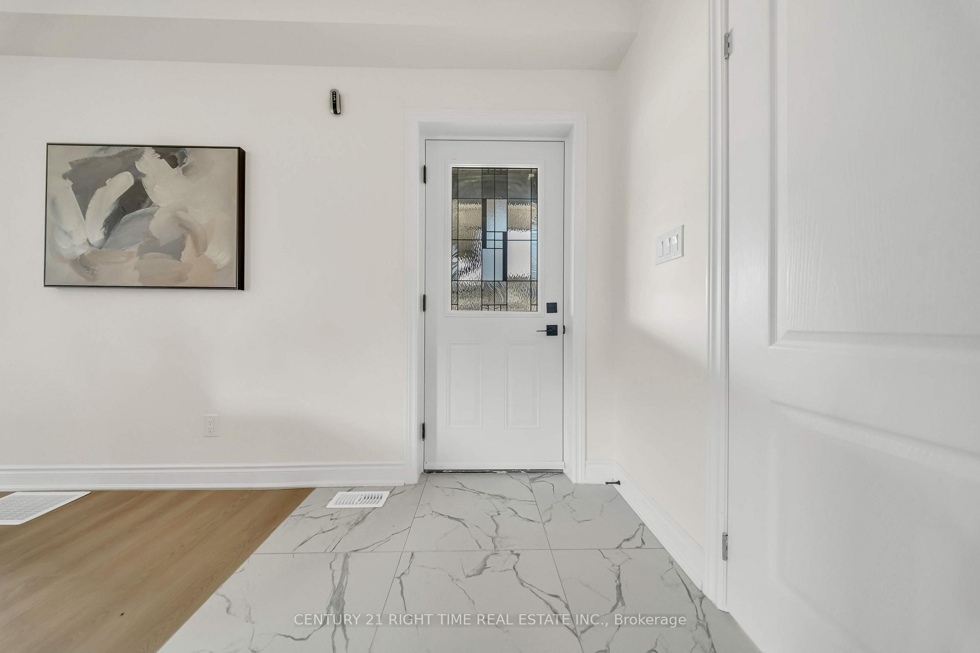 Photo 6 of 188 Courtland Avenue E, Kitchener, Cedar Hill — HOMEH