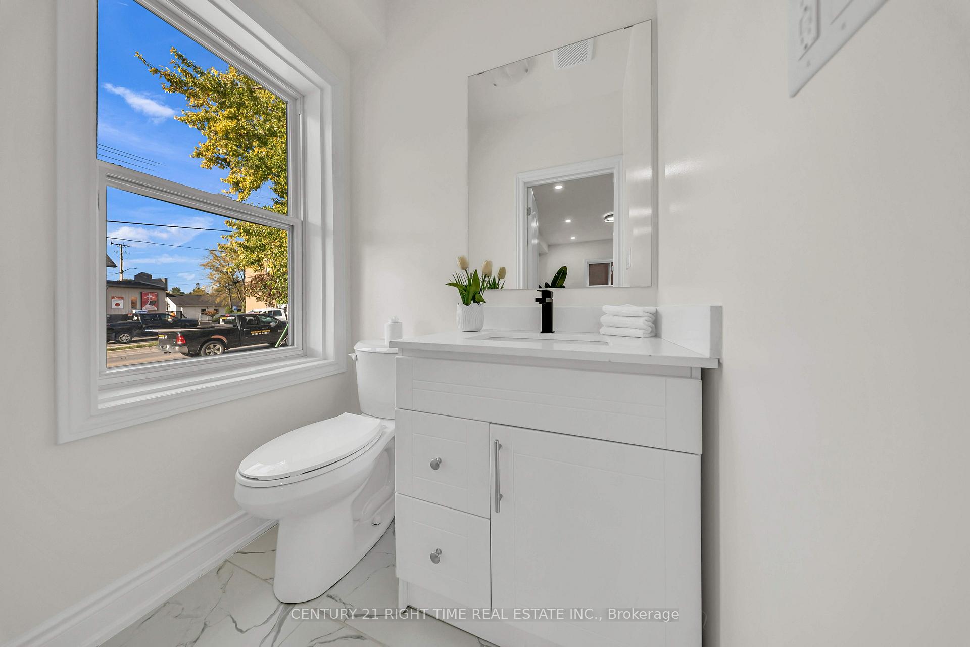Photo 16 of 188 Courtland Avenue E, Kitchener, Cedar Hill — HOMEH