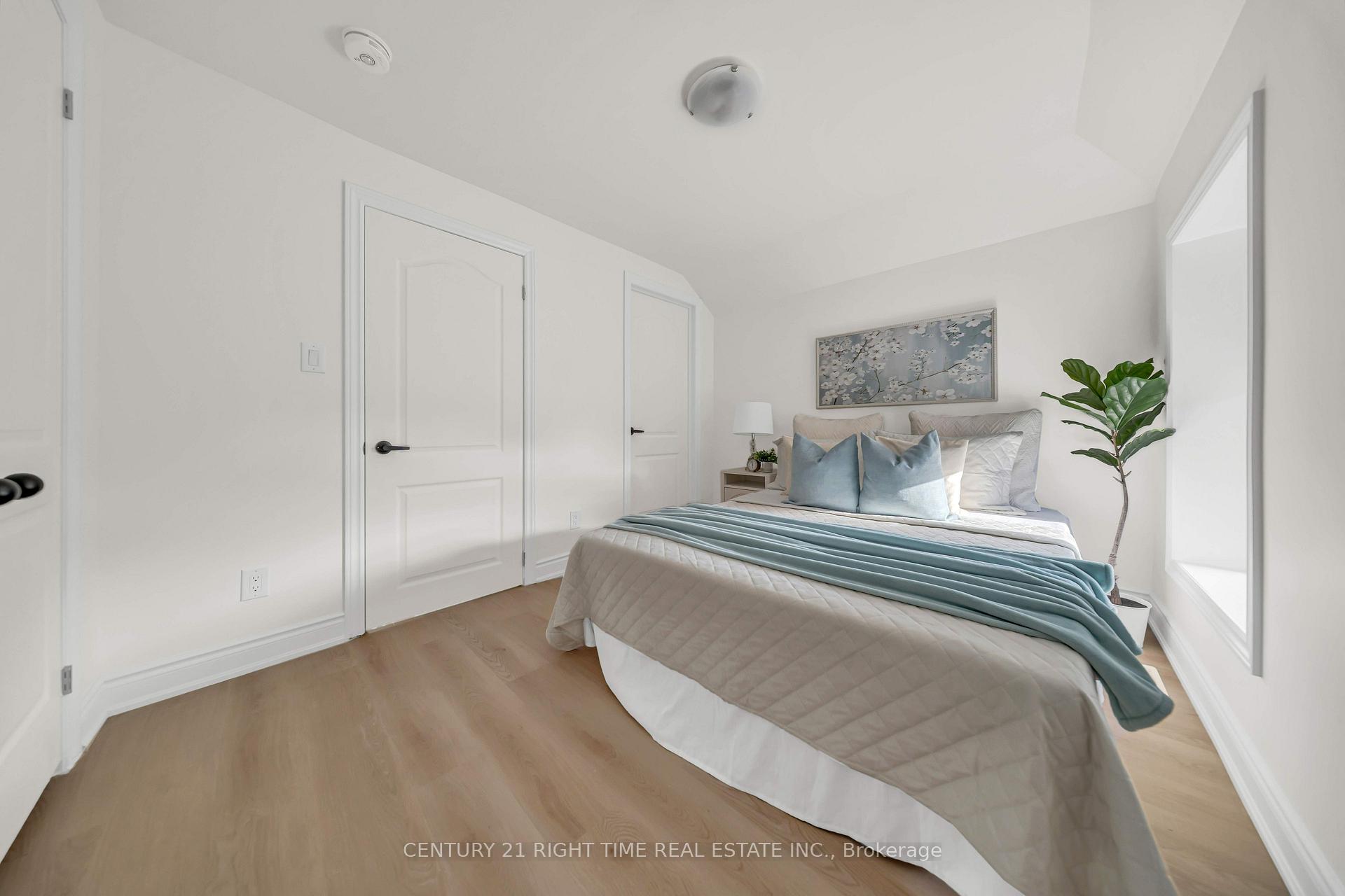 Photo 20 of 188 Courtland Avenue E, Kitchener, Cedar Hill — HOMEH