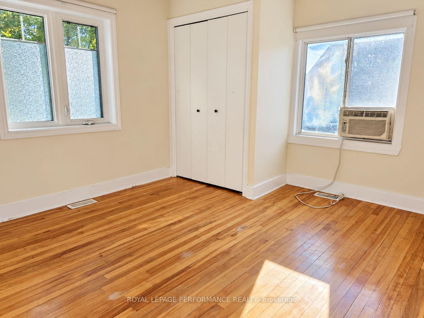 Photo 7 of Unit A, 770 Highland Avenue, Ottawa, Laurentianview — HOMEH