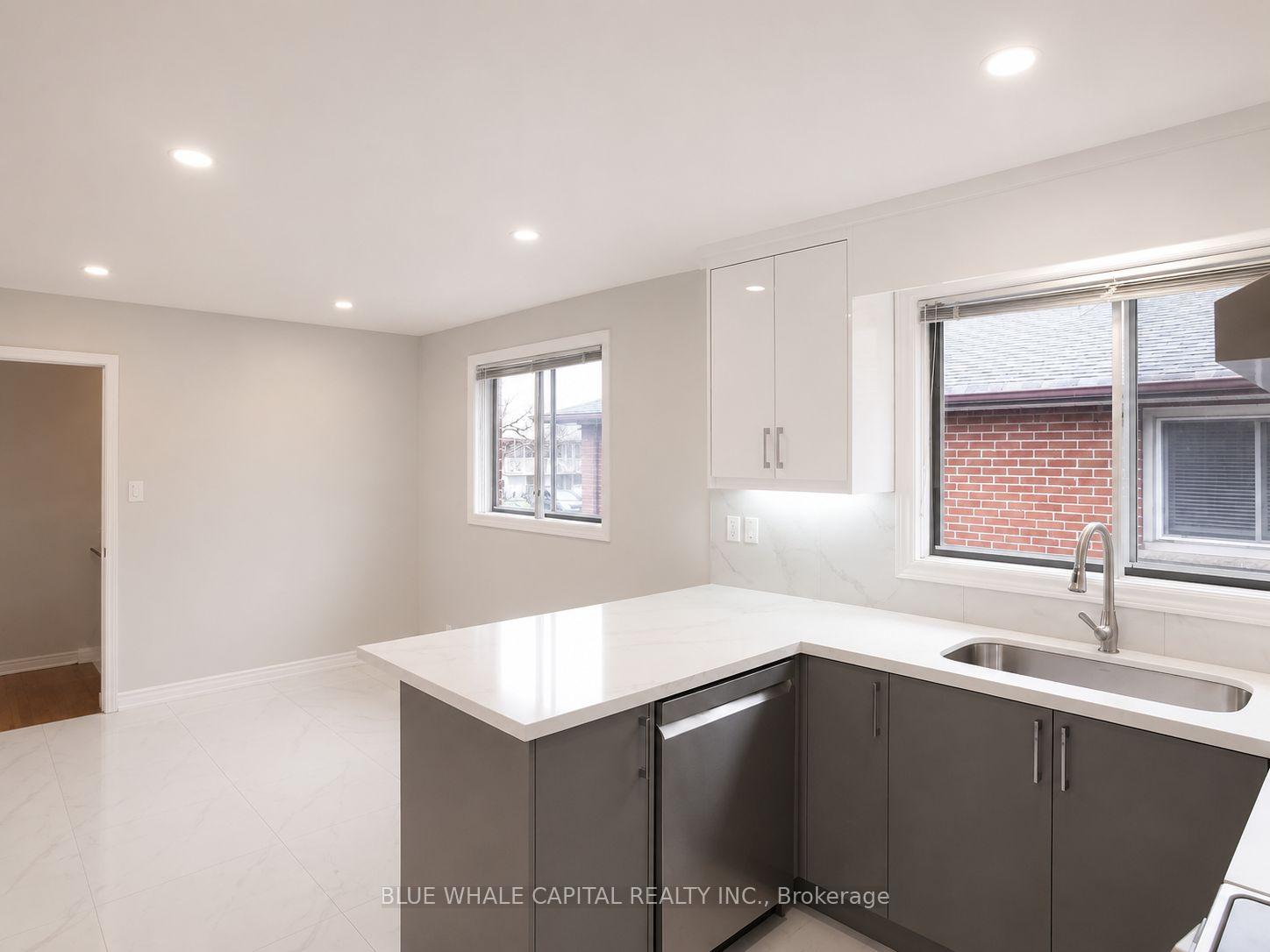 Photo 3 of Unit Upper, 13 Pawnee Avenue, North York, Pleasant View — HOMEH