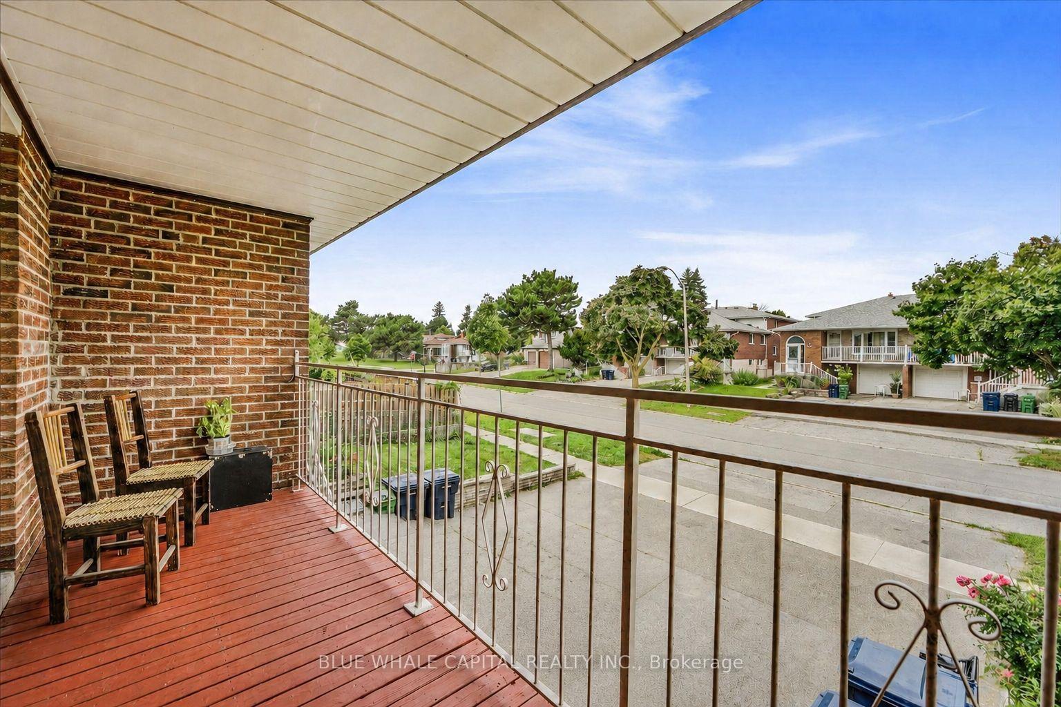 Photo 13 of Unit Upper, 13 Pawnee Avenue, North York, Pleasant View — HOMEH