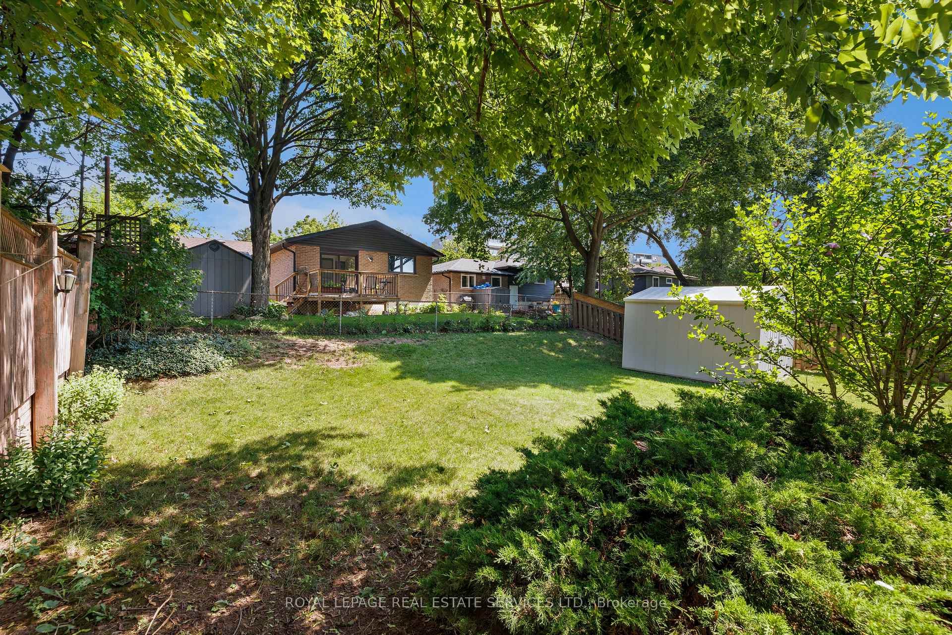 Photo 2 of 18 Osborne Crescent, Oakville, College Park — HOMEH
