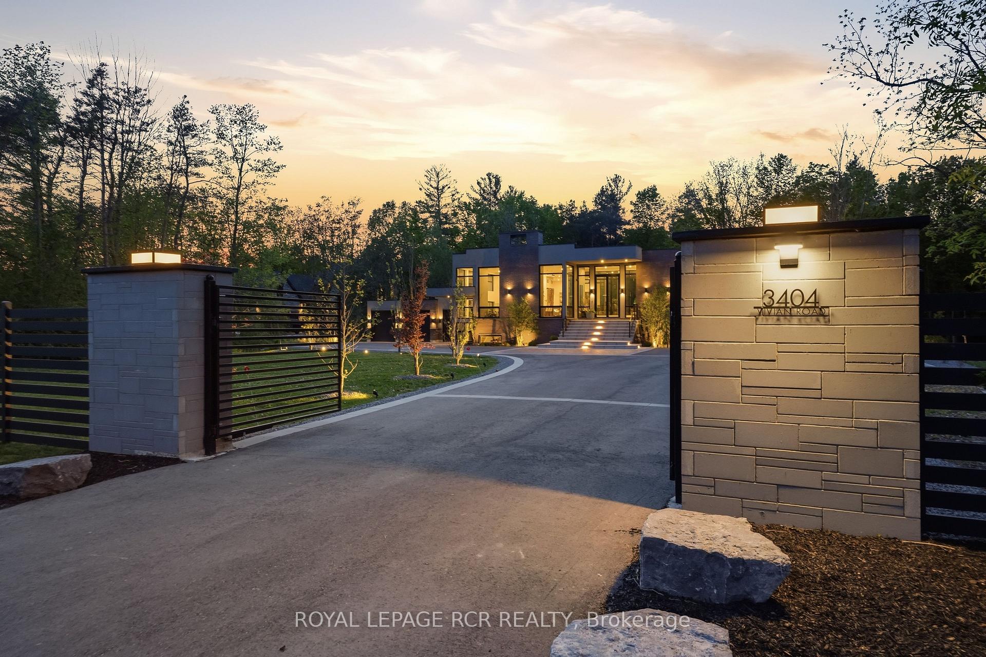 Photo of 3404 Vivian Road