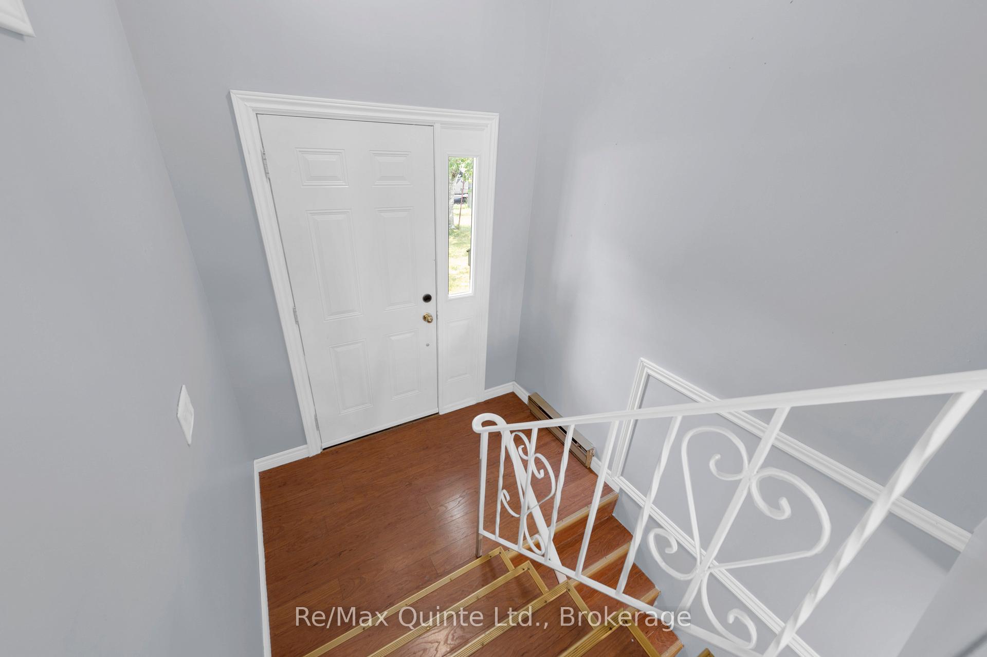 Photo 6 of 108 Nicholas Street, Quinte West, Trenton Ward — HOMEH