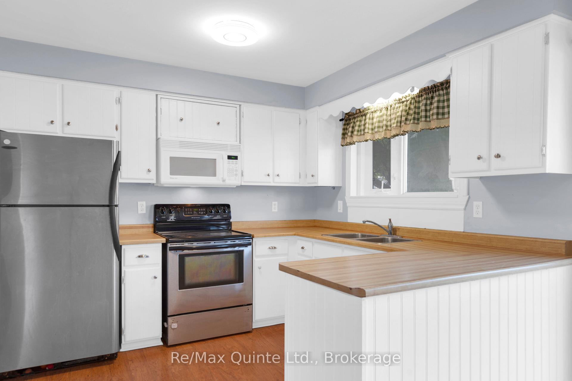 Photo 13 of 108 Nicholas Street, Quinte West, Trenton Ward — HOMEH