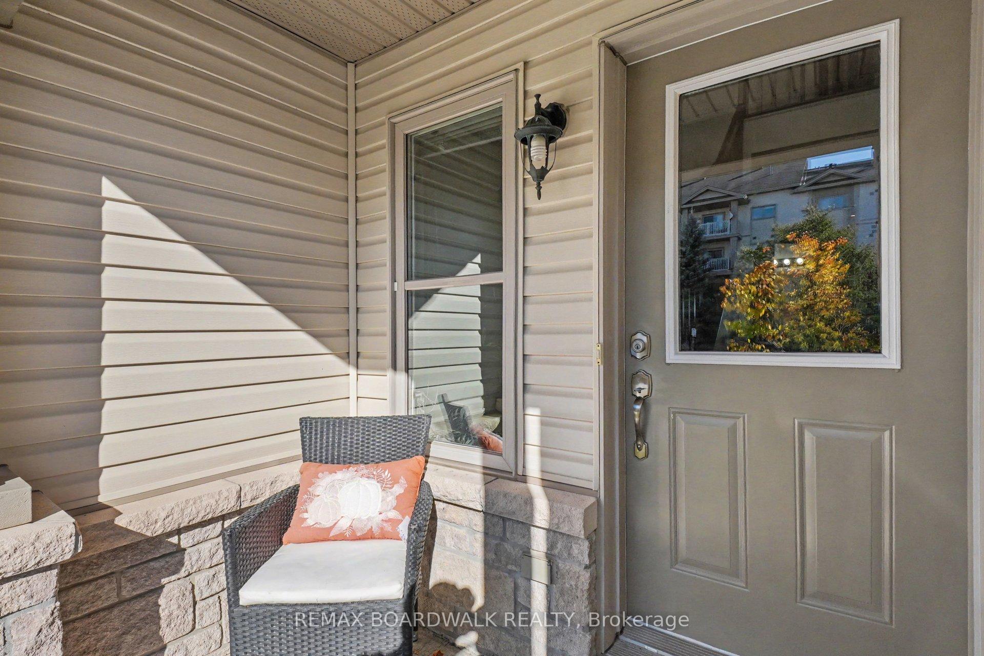 Photo 3 of 1109 Fieldfair Way, Ottawa, Notting Hill/Summerside — HOMEH