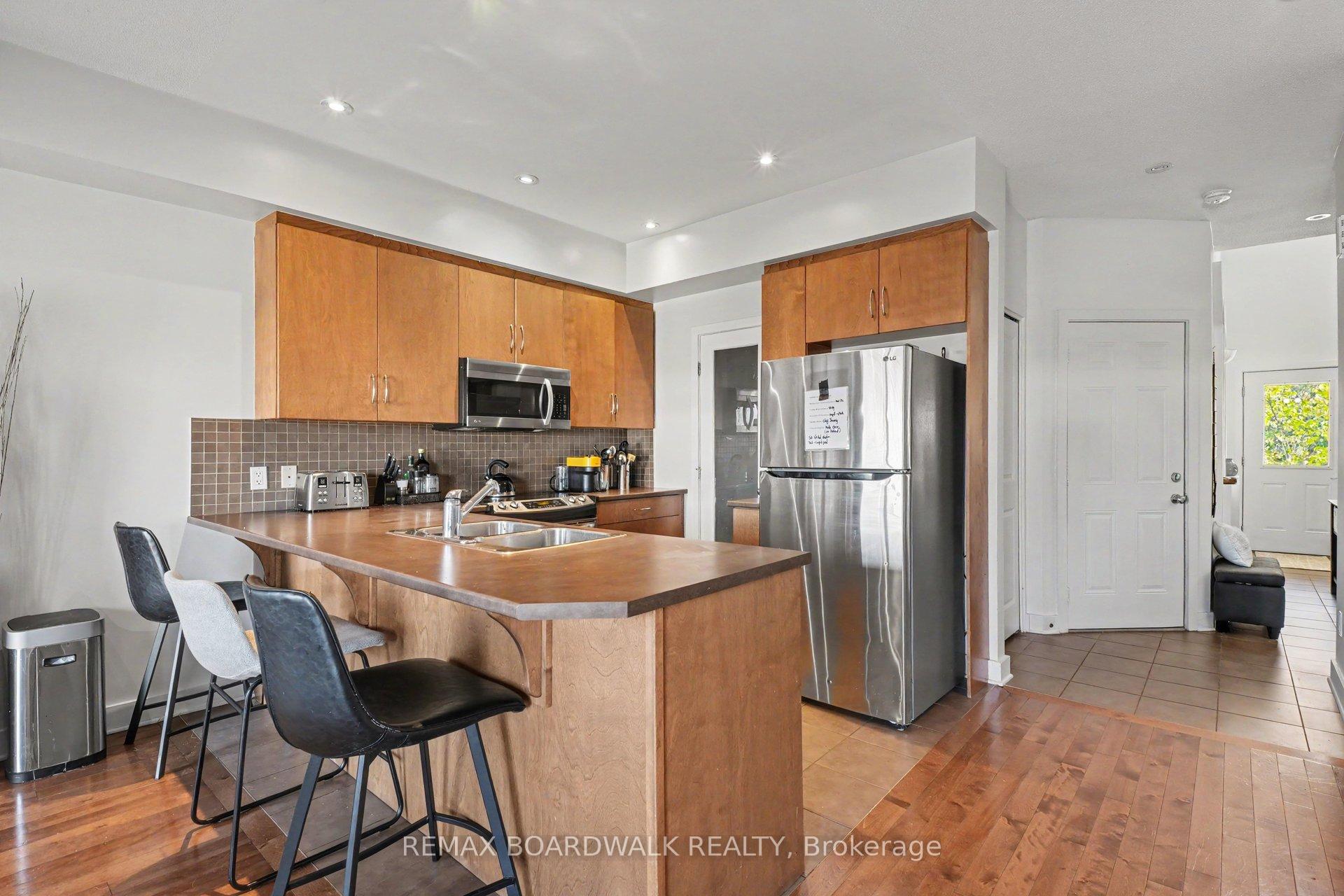 Photo 10 of 1109 Fieldfair Way, Ottawa, Notting Hill/Summerside — HOMEH