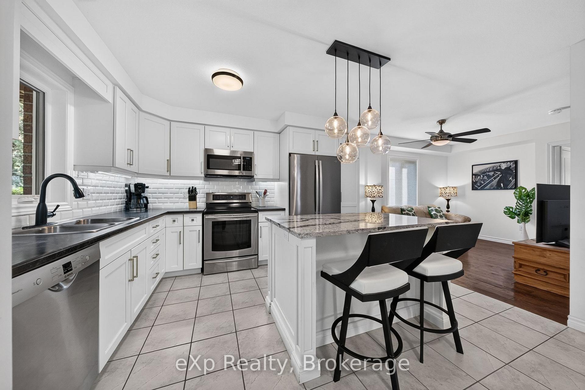 Photo 3 of 67A Raymond Street, Guelph, Downtown — HOMEH