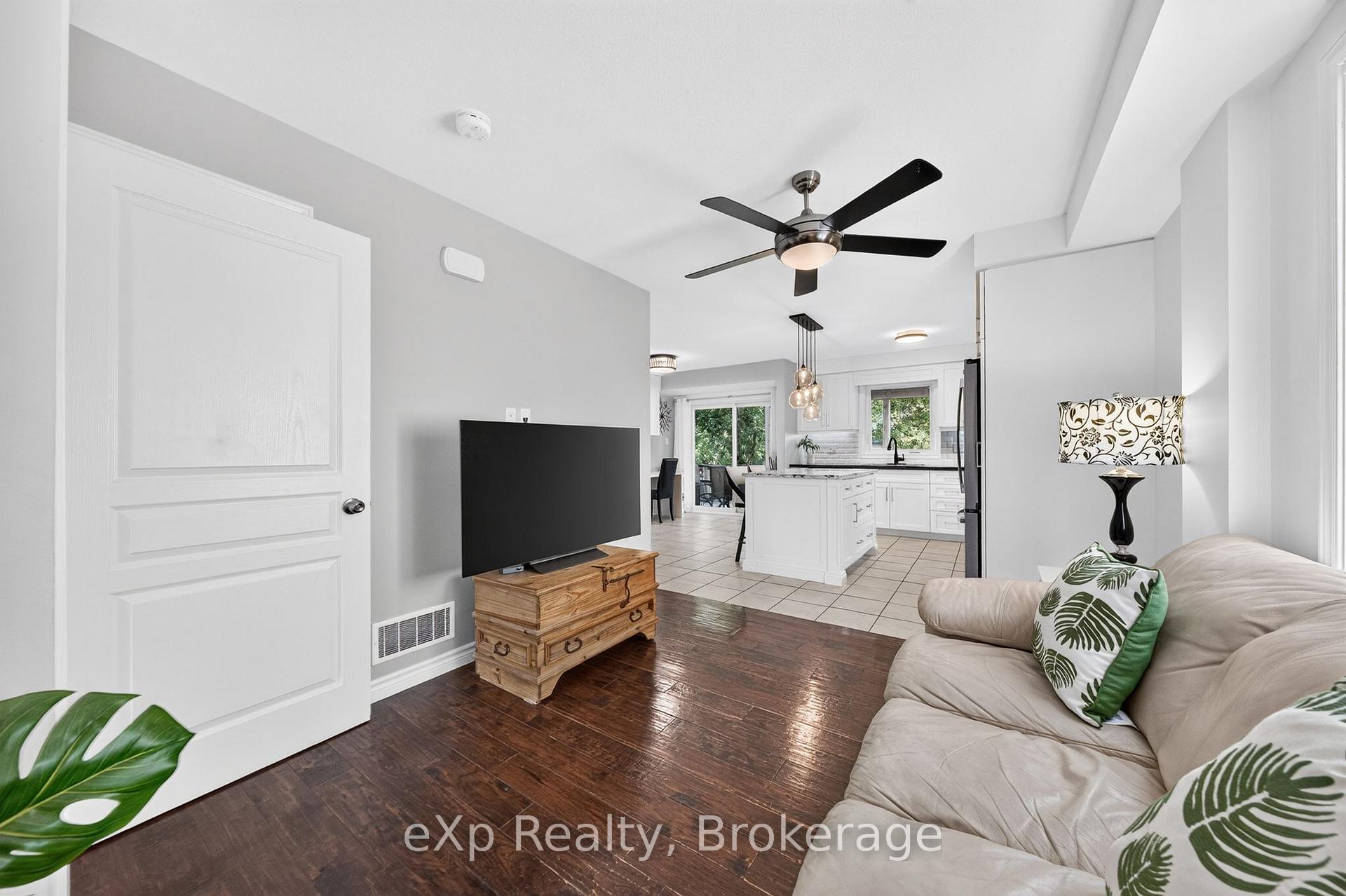 Photo 12 of 67A Raymond Street, Guelph, Downtown — HOMEH