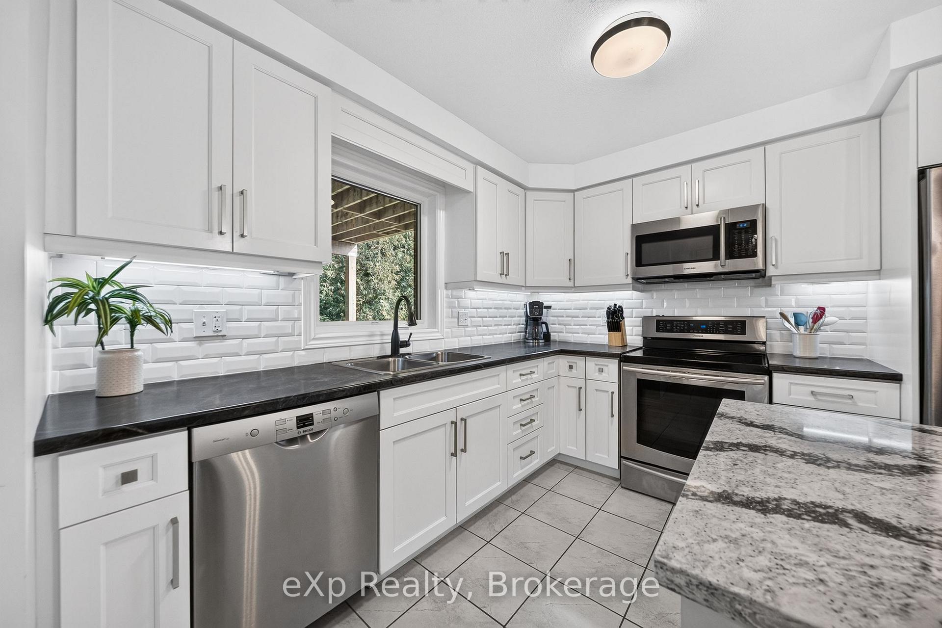 Photo 16 of 67A Raymond Street, Guelph, Downtown — HOMEH