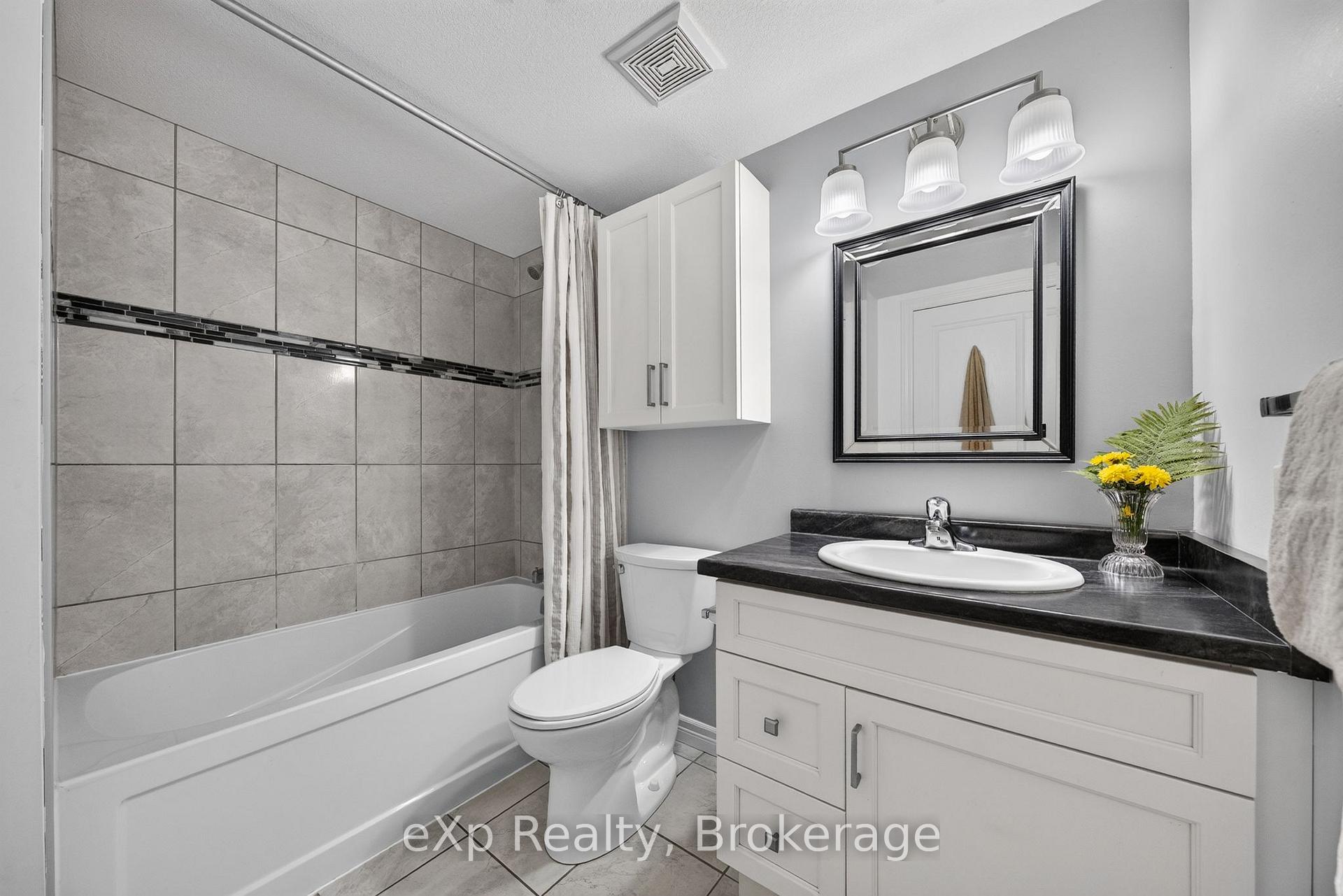 Photo 21 of 67A Raymond Street, Guelph, Downtown — HOMEH