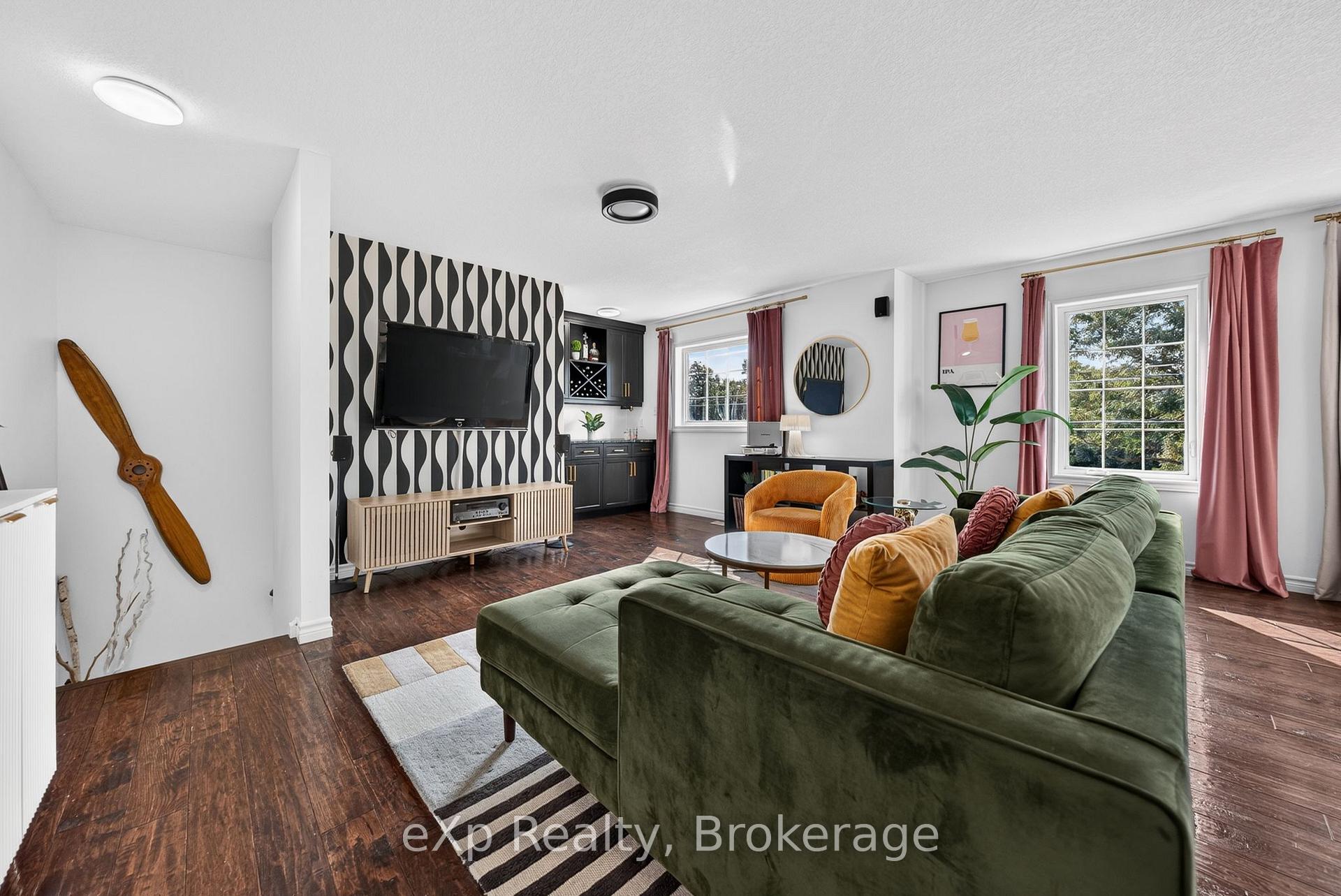 Photo 23 of 67A Raymond Street, Guelph, Downtown — HOMEH