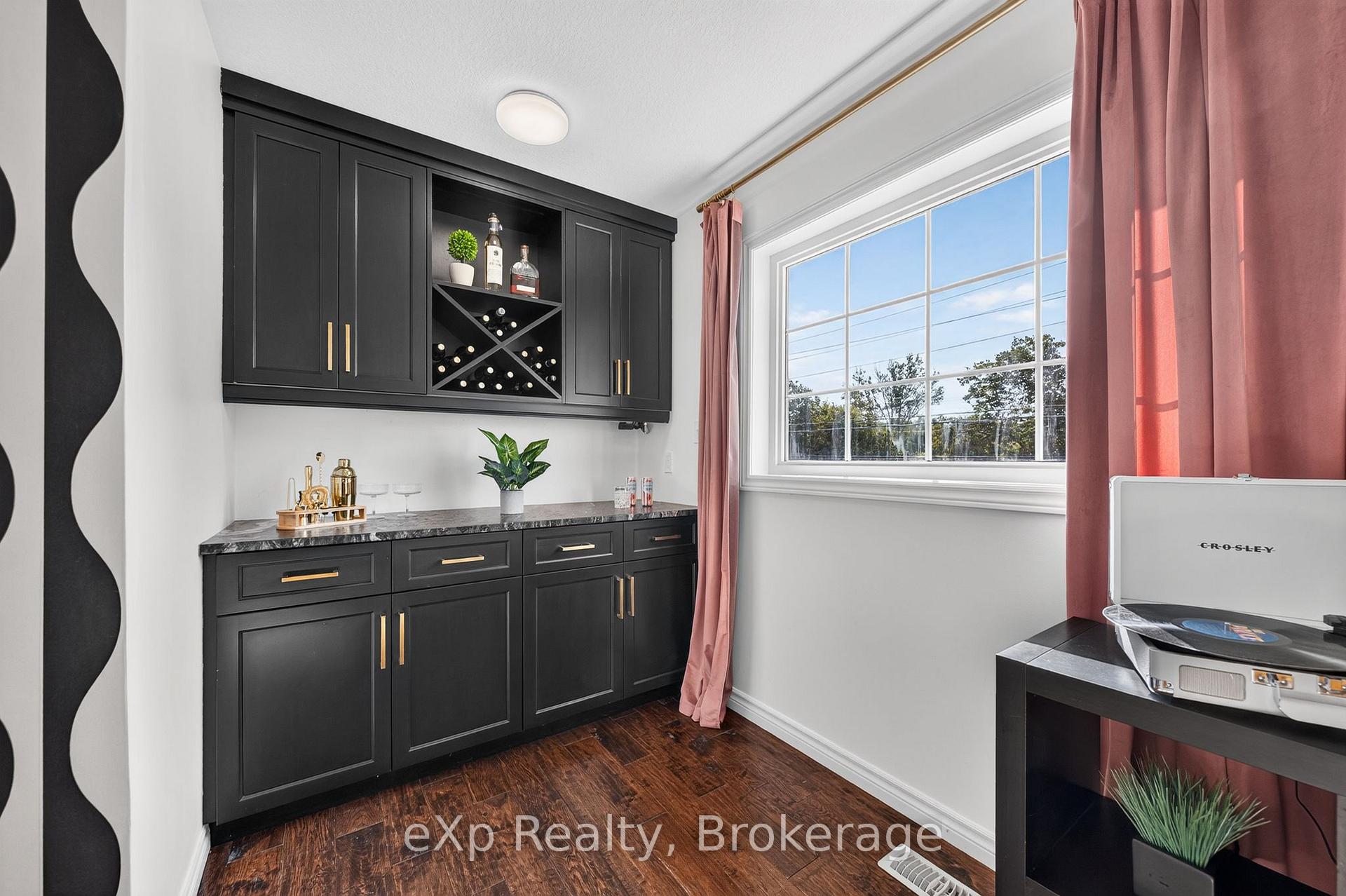 Photo 24 of 67A Raymond Street, Guelph, Downtown — HOMEH