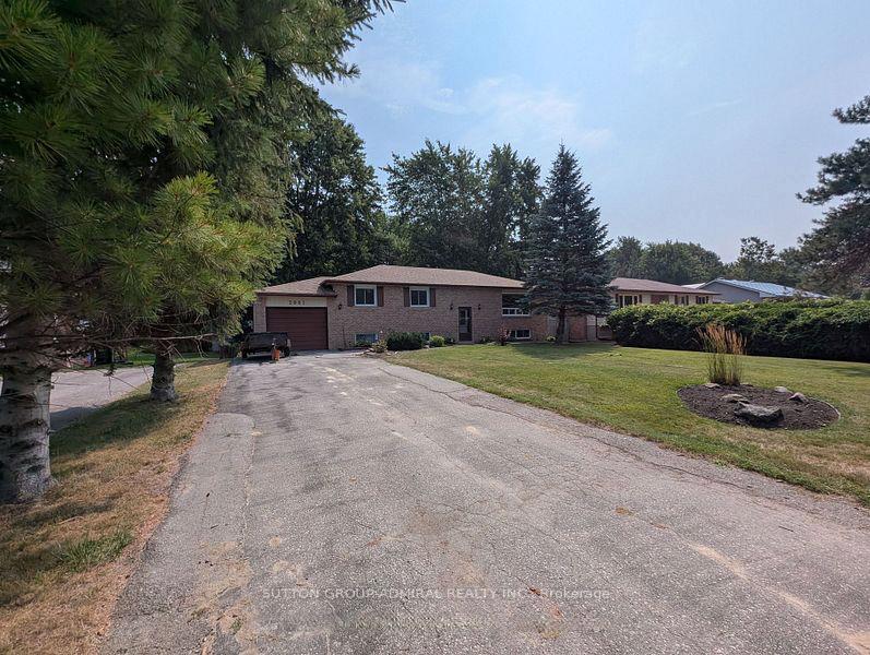 Photo 3 of 2061 Craig Road, Innisfil, Alcona — HOMEH