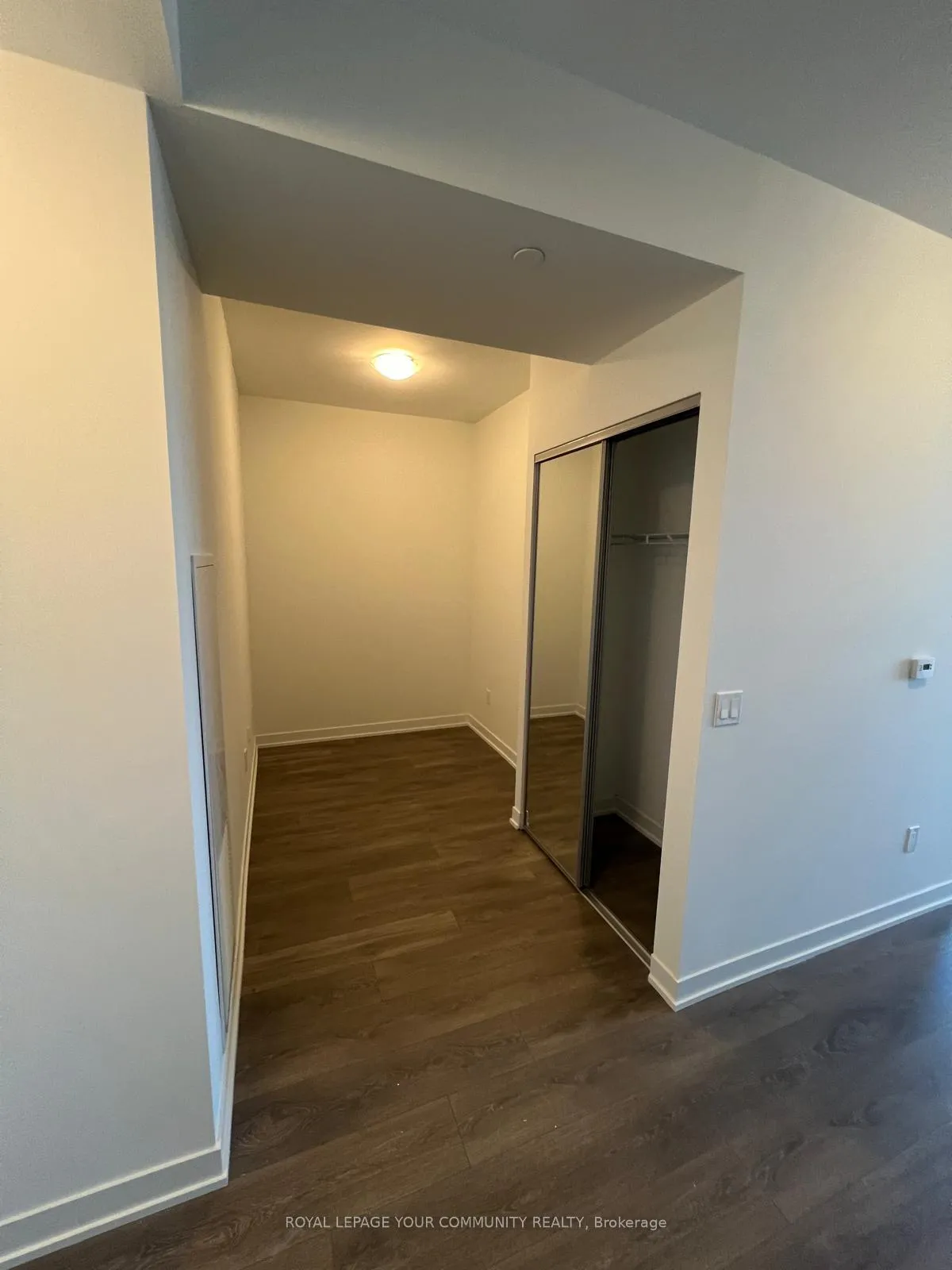 Photo 2 of Unit 1827, 498 Caldari Road, Vaughan, Concord — HOMEH
