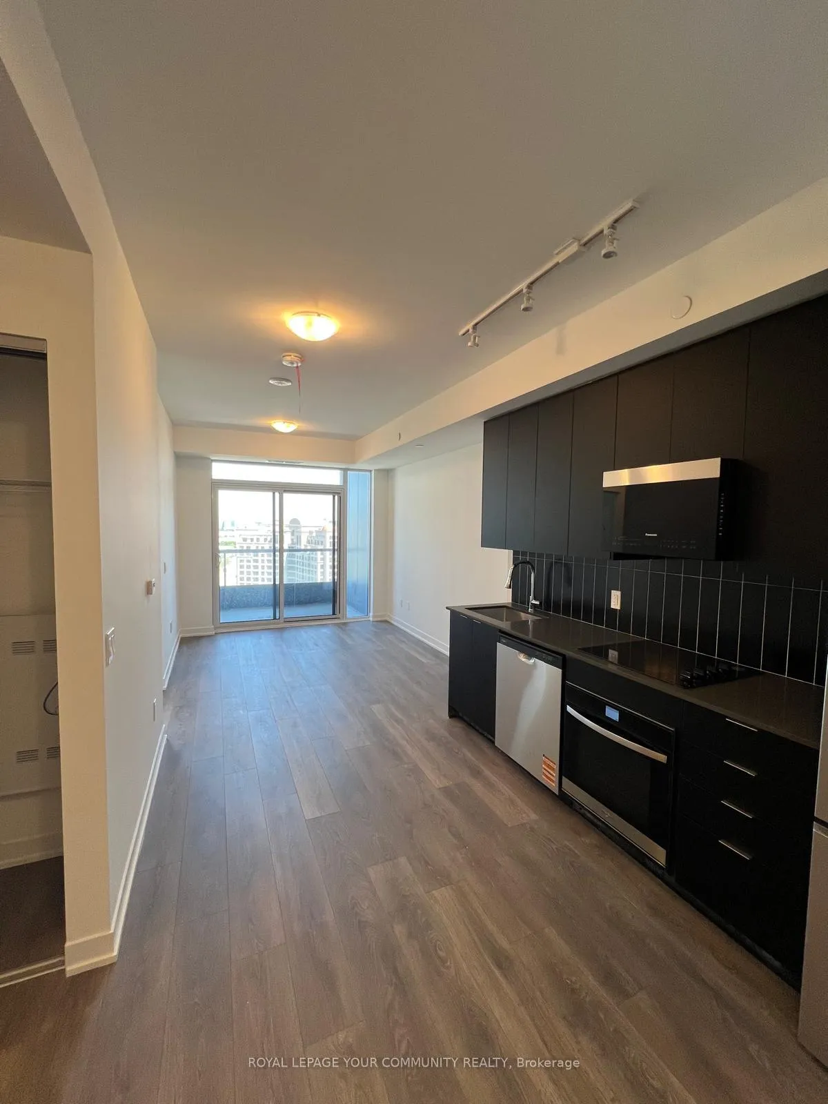 Photo 11 of Unit 1827, 498 Caldari Road, Vaughan, Concord — HOMEH
