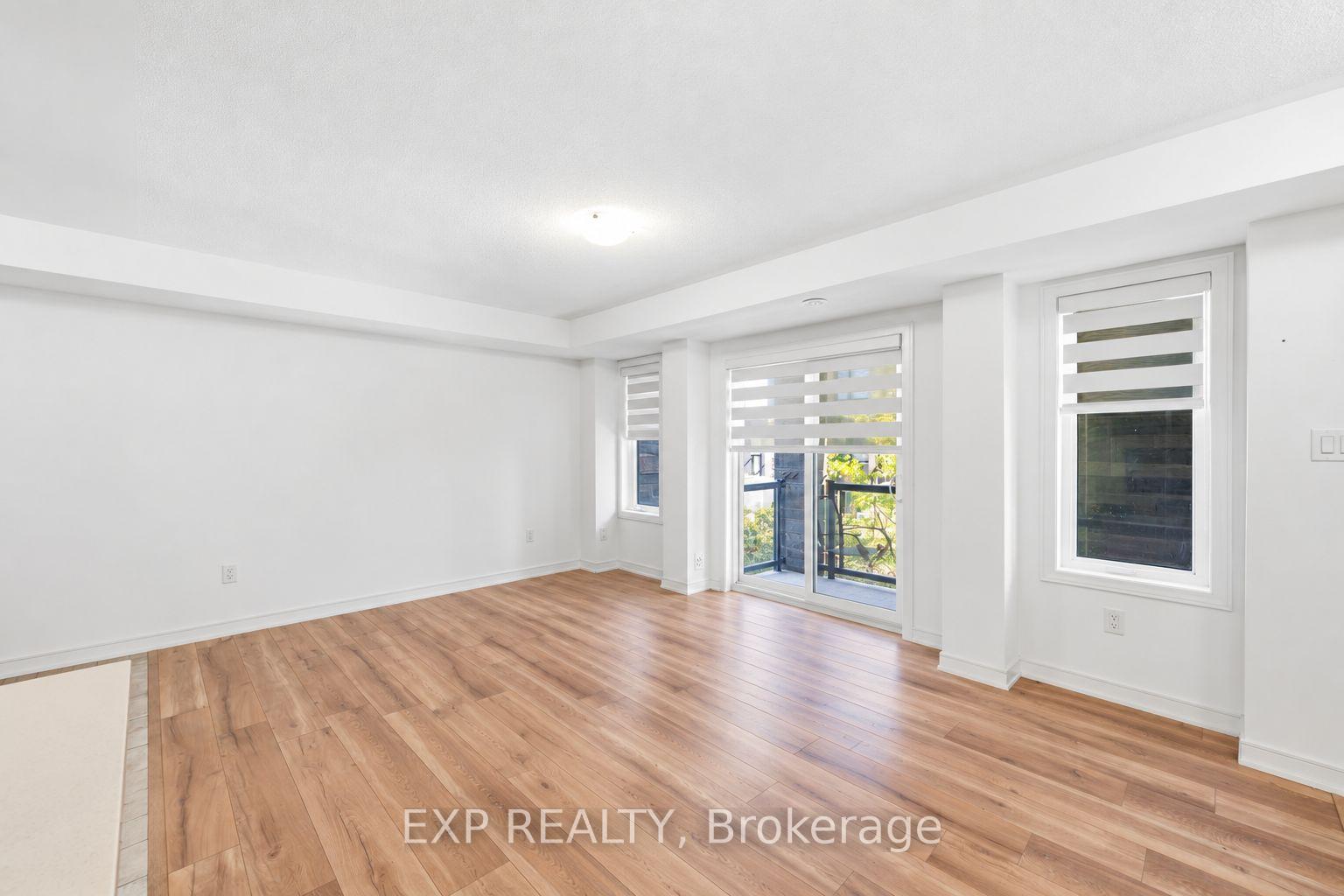 Photo 8 of 21 Magnolia Lane, Barrie, Innis-Shore — HOMEH