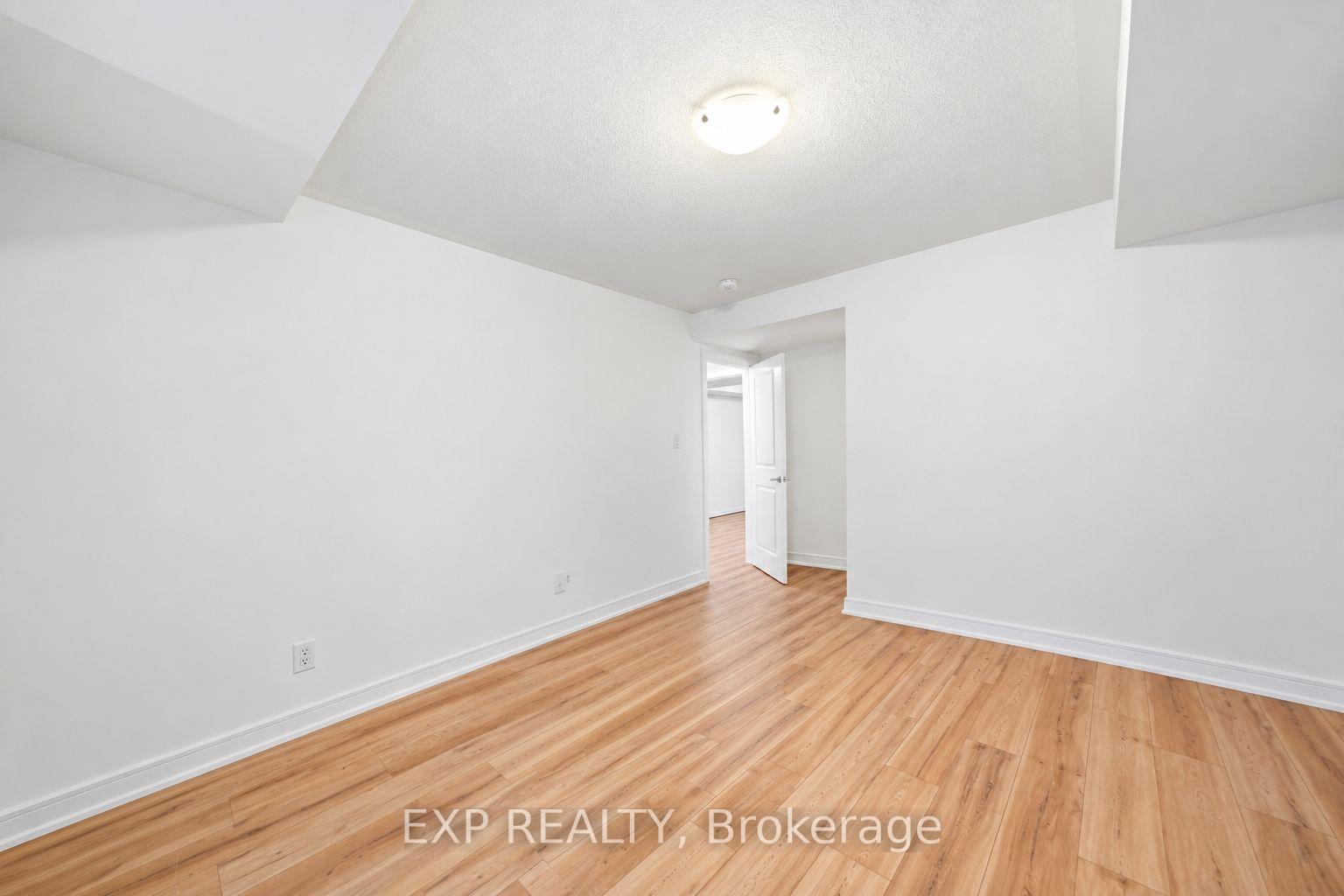 Photo 19 of 21 Magnolia Lane, Barrie, Innis-Shore — HOMEH