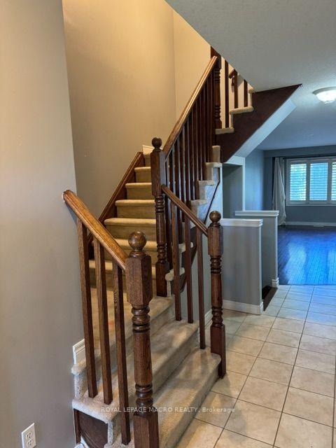 Photo 4 of 43 Hemlock Way, Grimsby, Grimsby West — HOMEH
