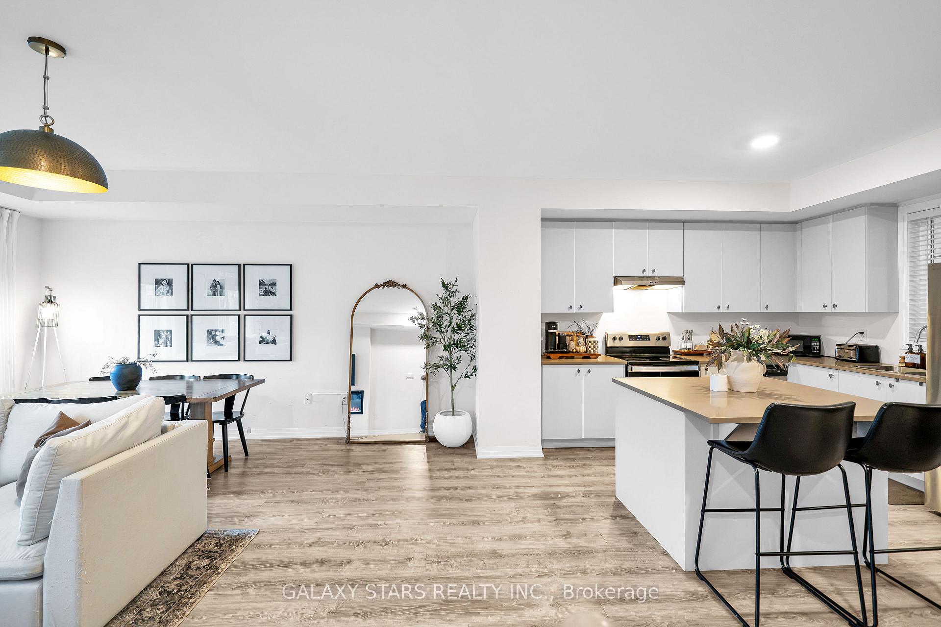 Photo 14 of 50 Ambereen Place, Clarington, Bowmanville — HOMEH