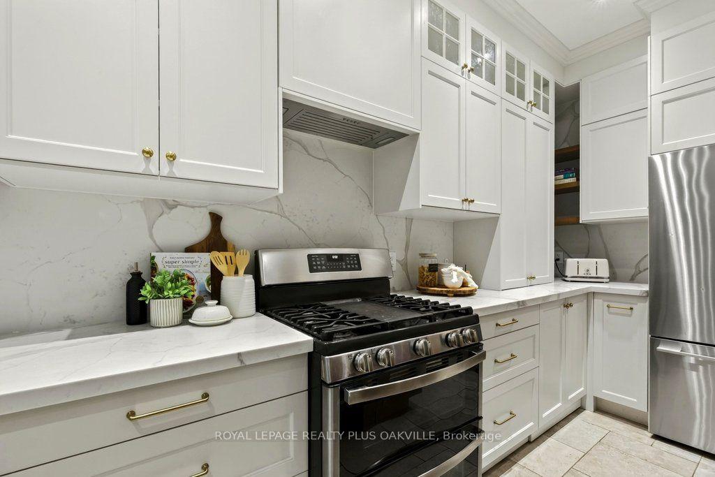 Photo 15 of 140 Markland Street, Hamilton, Durand — HOMEH