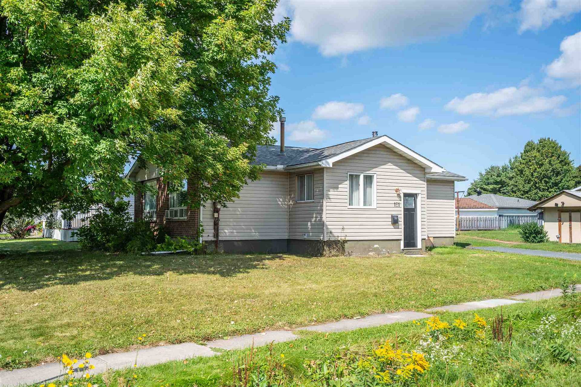 Photo 1 of 151 Chicora Crescent, Sault Ste Marie, Ward 1 — HOMEH