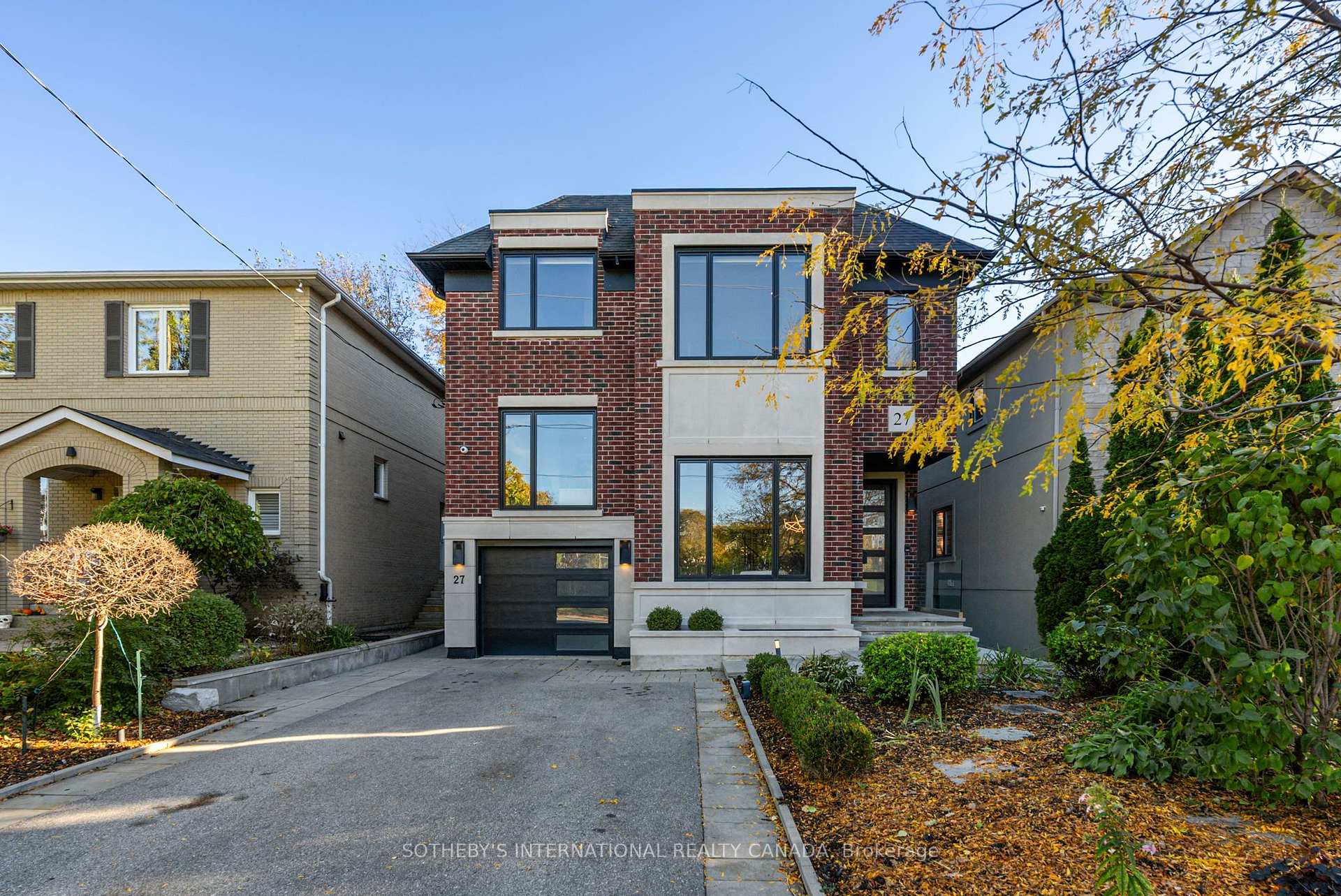 Photo of 27 Bannockburn Avenue