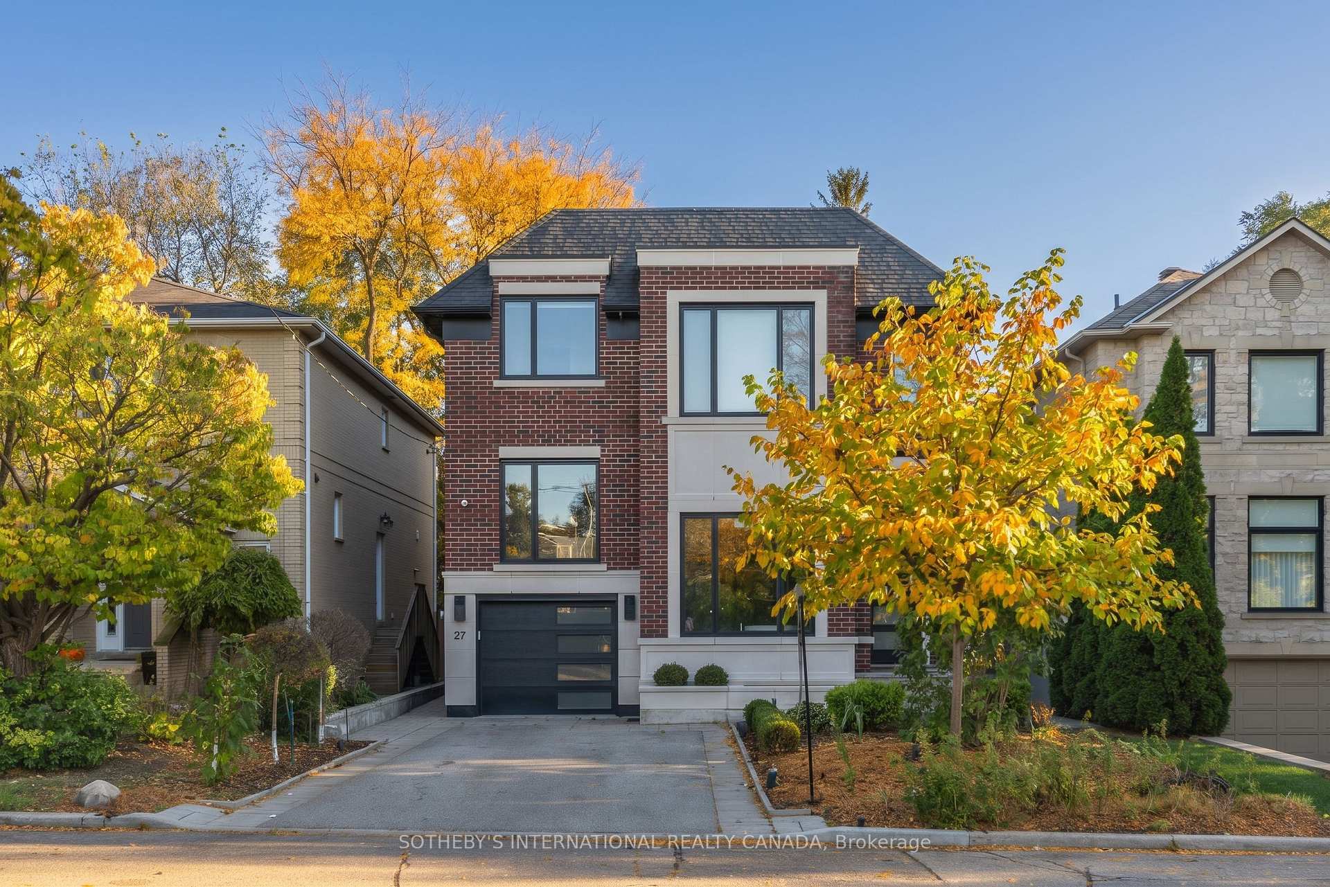Photo of 27 Bannockburn Avenue