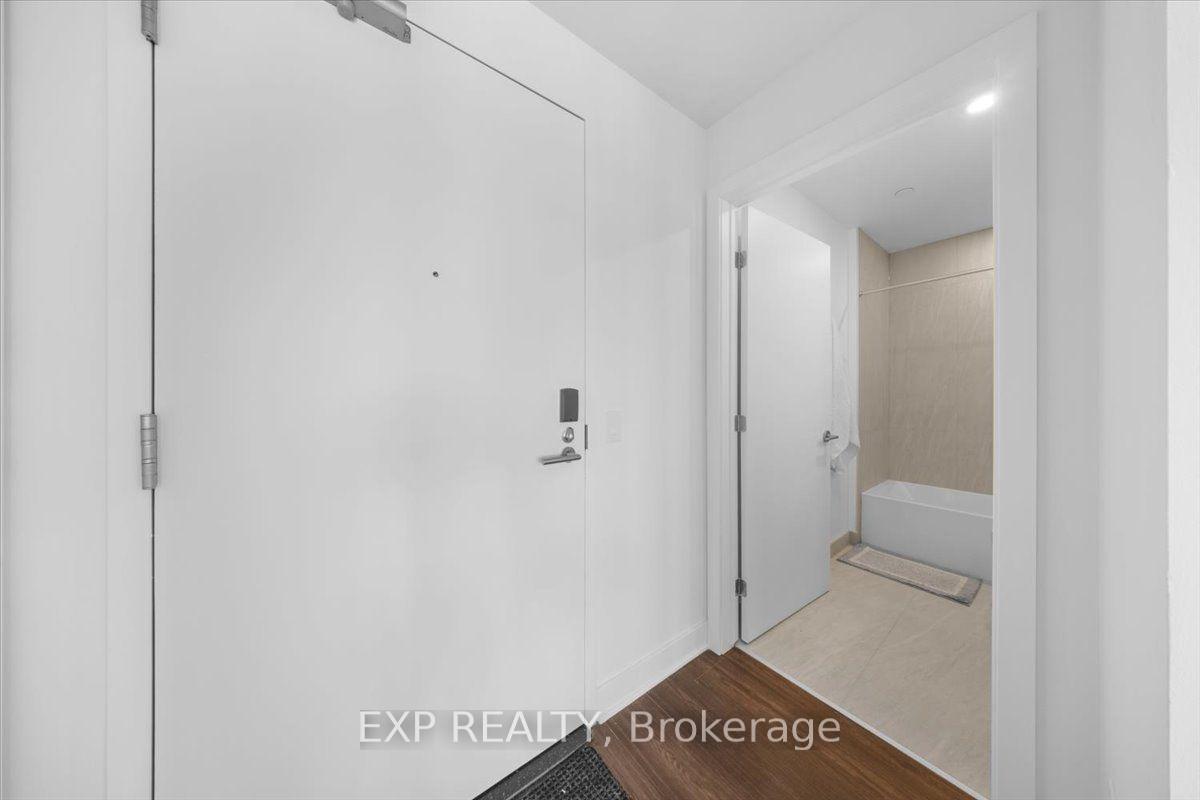 Photo 2 of Unit 709, 74 Nicholas Street, Ottawa, Sandy Hill — HOMEH