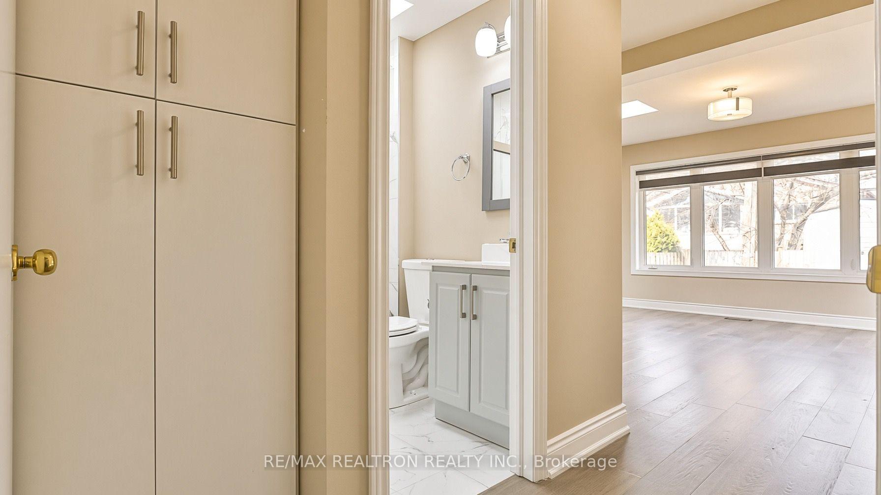 Photo 6 of Unit Upper, 26 Nuffield Drive, Scarborough, Guildwood — HOMEH