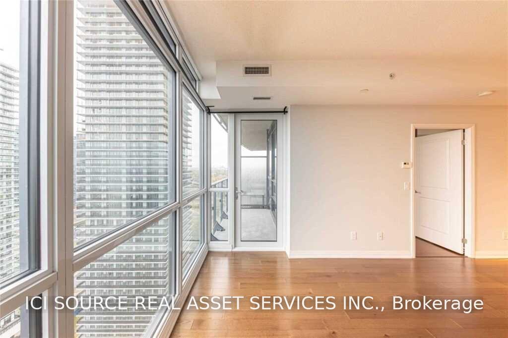 Photo 8 of Unit 2806, 59 Annie Craig Drive, Etobicoke, Mimico — HOMEH