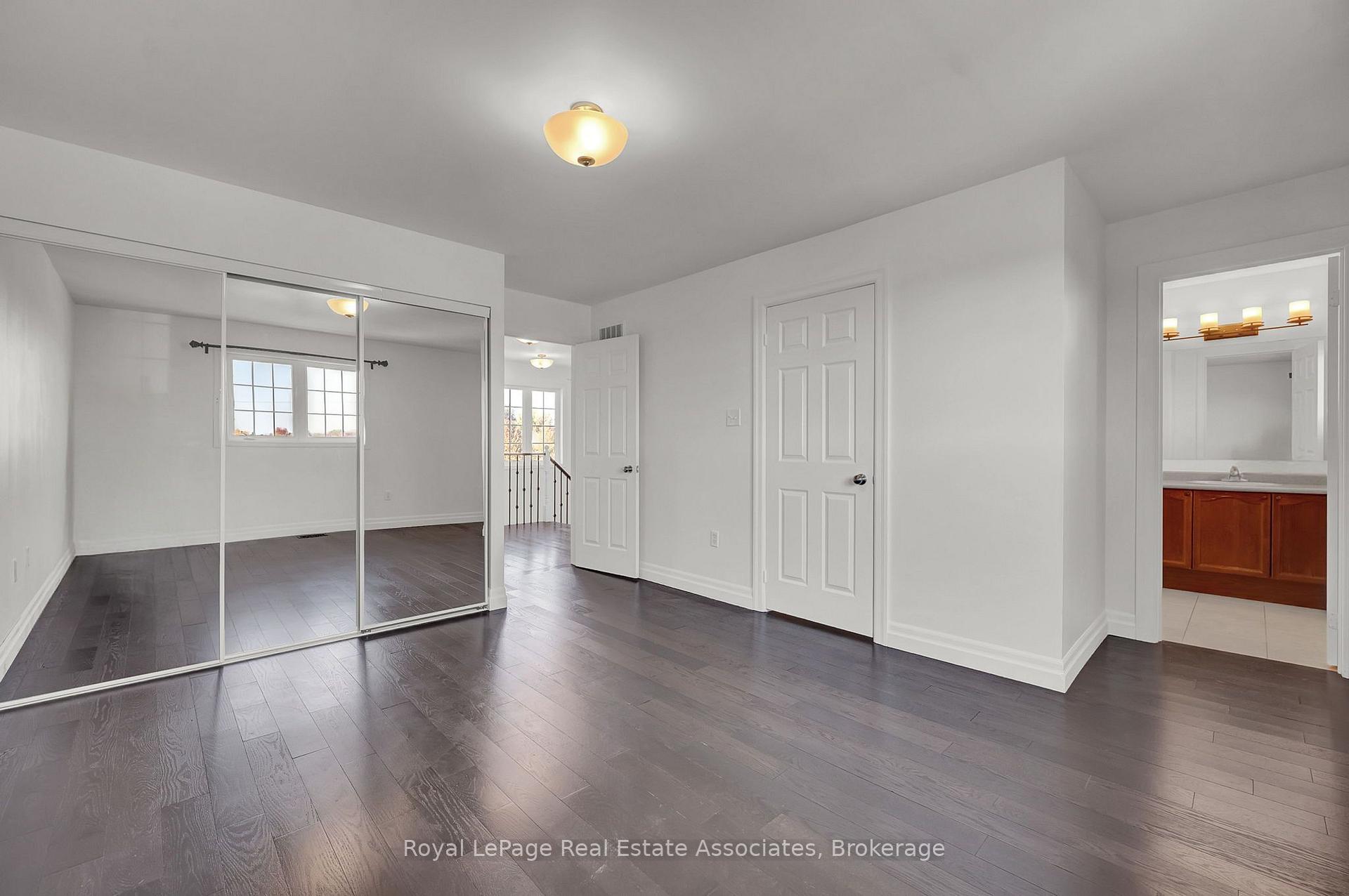 Photo 17 of 31 Crockett Place, Clarington, Bowmanville — HOMEH