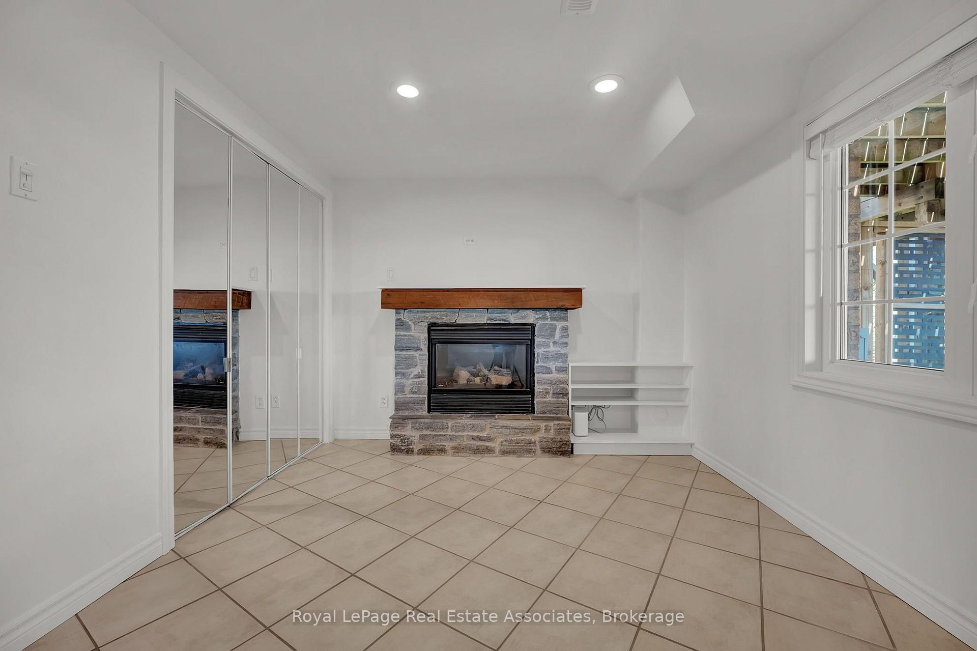 Photo 30 of 31 Crockett Place, Clarington, Bowmanville — HOMEH