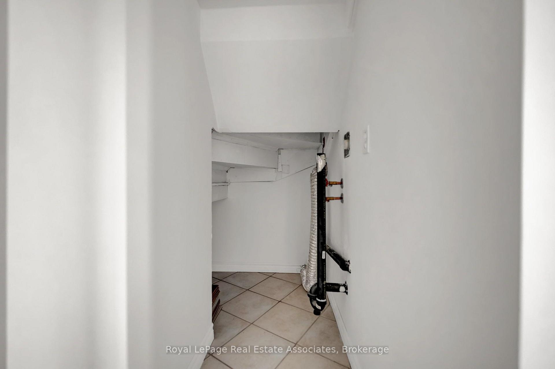 Photo 31 of 31 Crockett Place, Clarington, Bowmanville — HOMEH