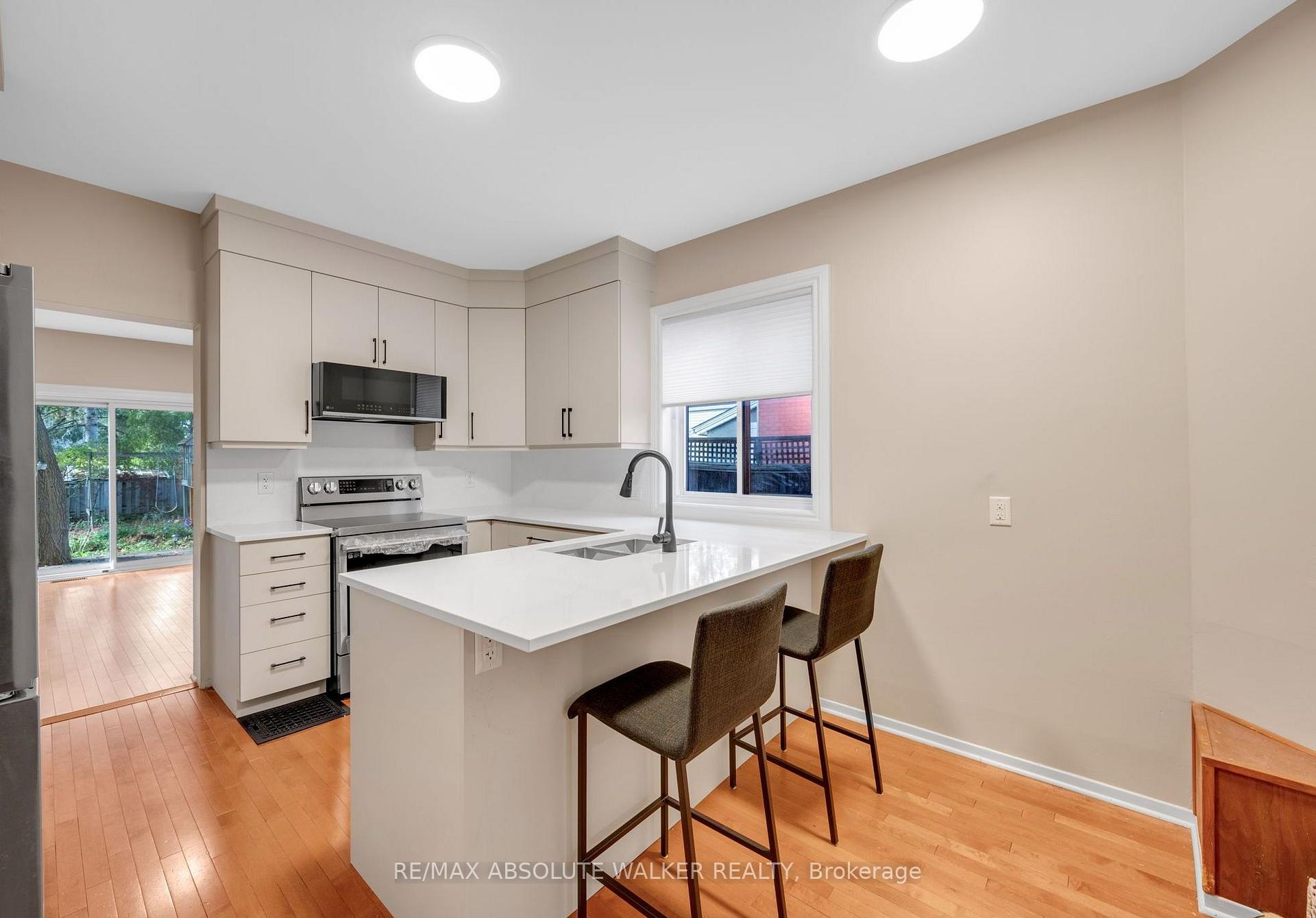 Photo 8 of 50 Ralph Street, Ottawa, Glebe — HOMEH