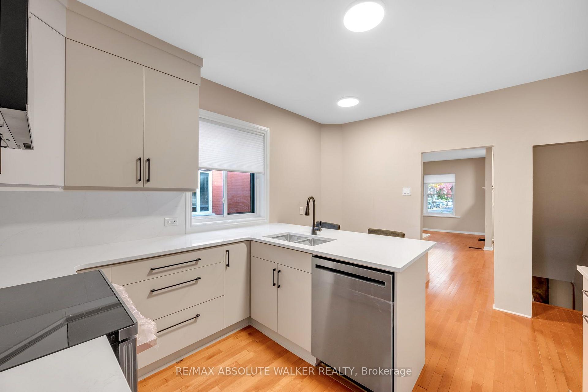 Photo 11 of 50 Ralph Street, Ottawa, Glebe — HOMEH