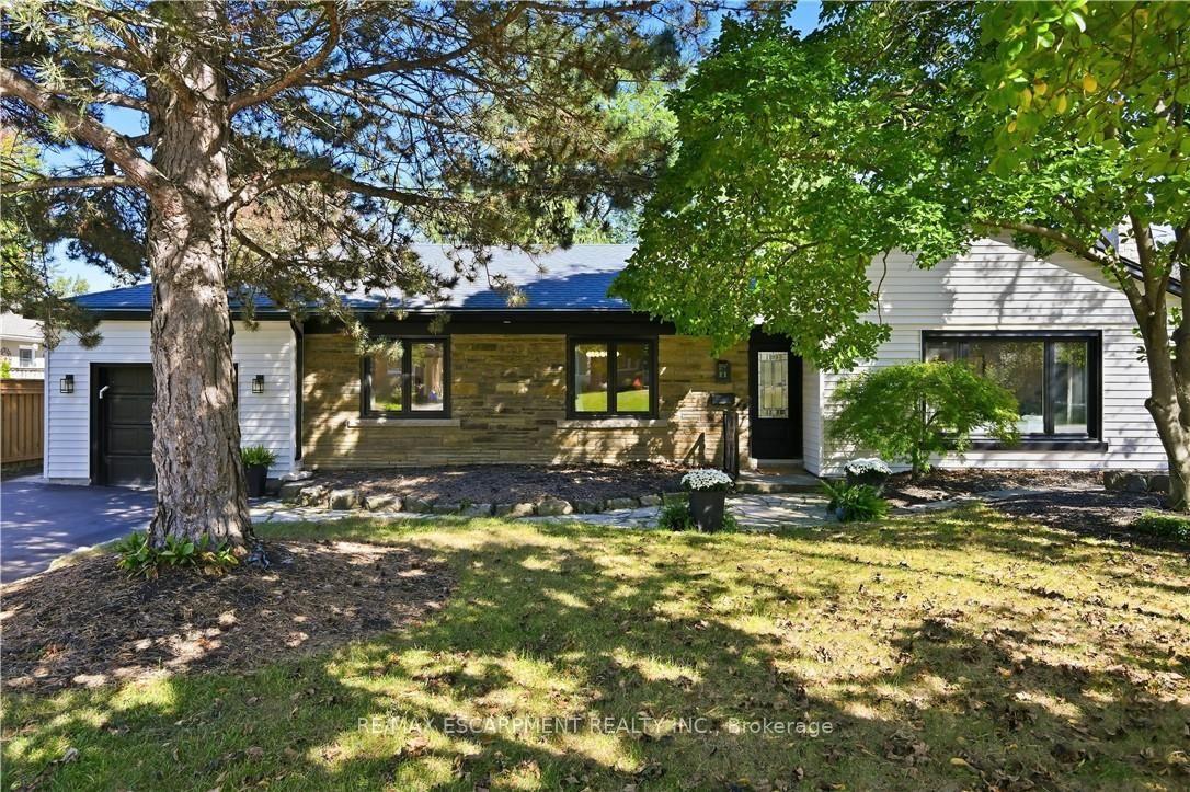 Photo 1 of 869 Condor Drive, Burlington, LaSalle — HOMEH
