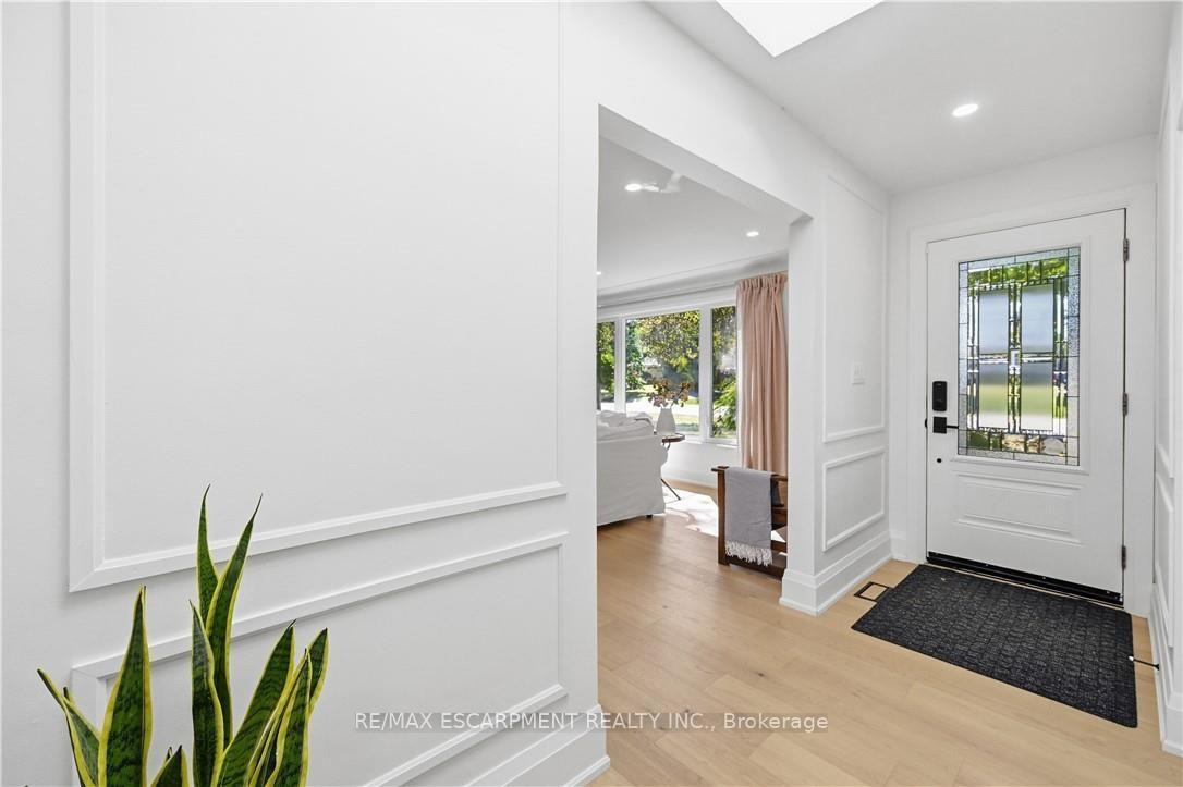 Photo 6 of 869 Condor Drive, Burlington, LaSalle — HOMEH