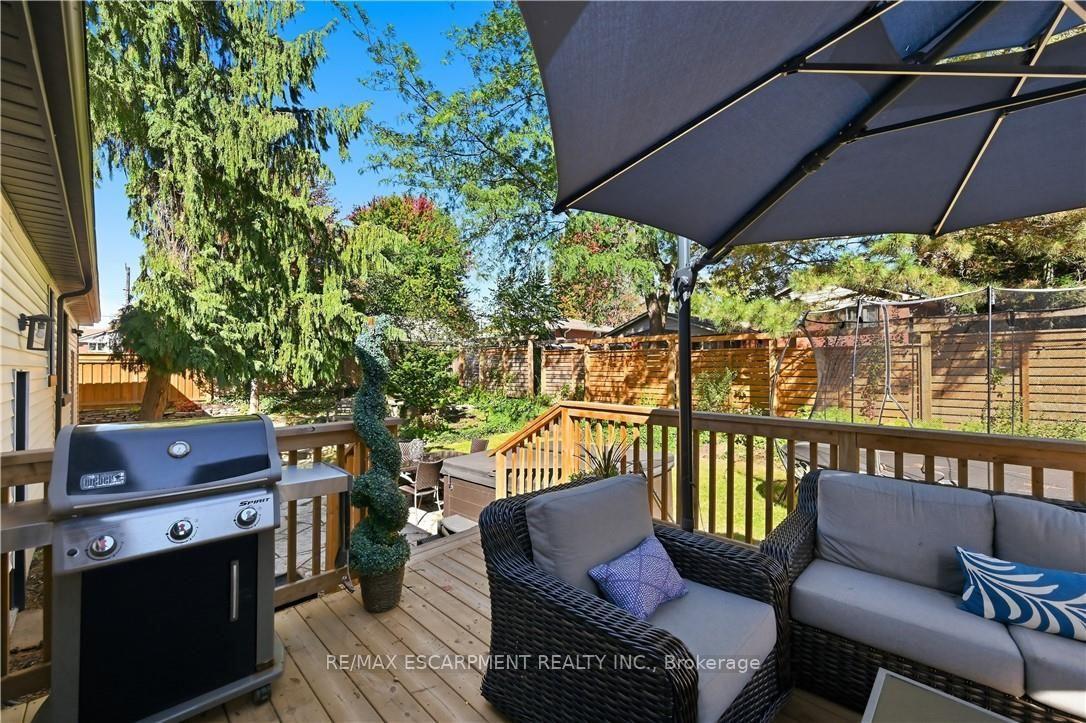 Photo 33 of 869 Condor Drive, Burlington, LaSalle — HOMEH