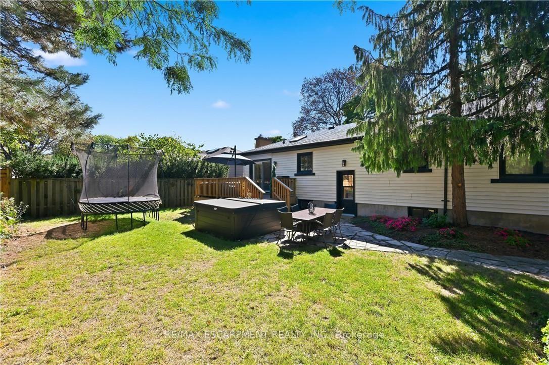 Photo 35 of 869 Condor Drive, Burlington, LaSalle — HOMEH