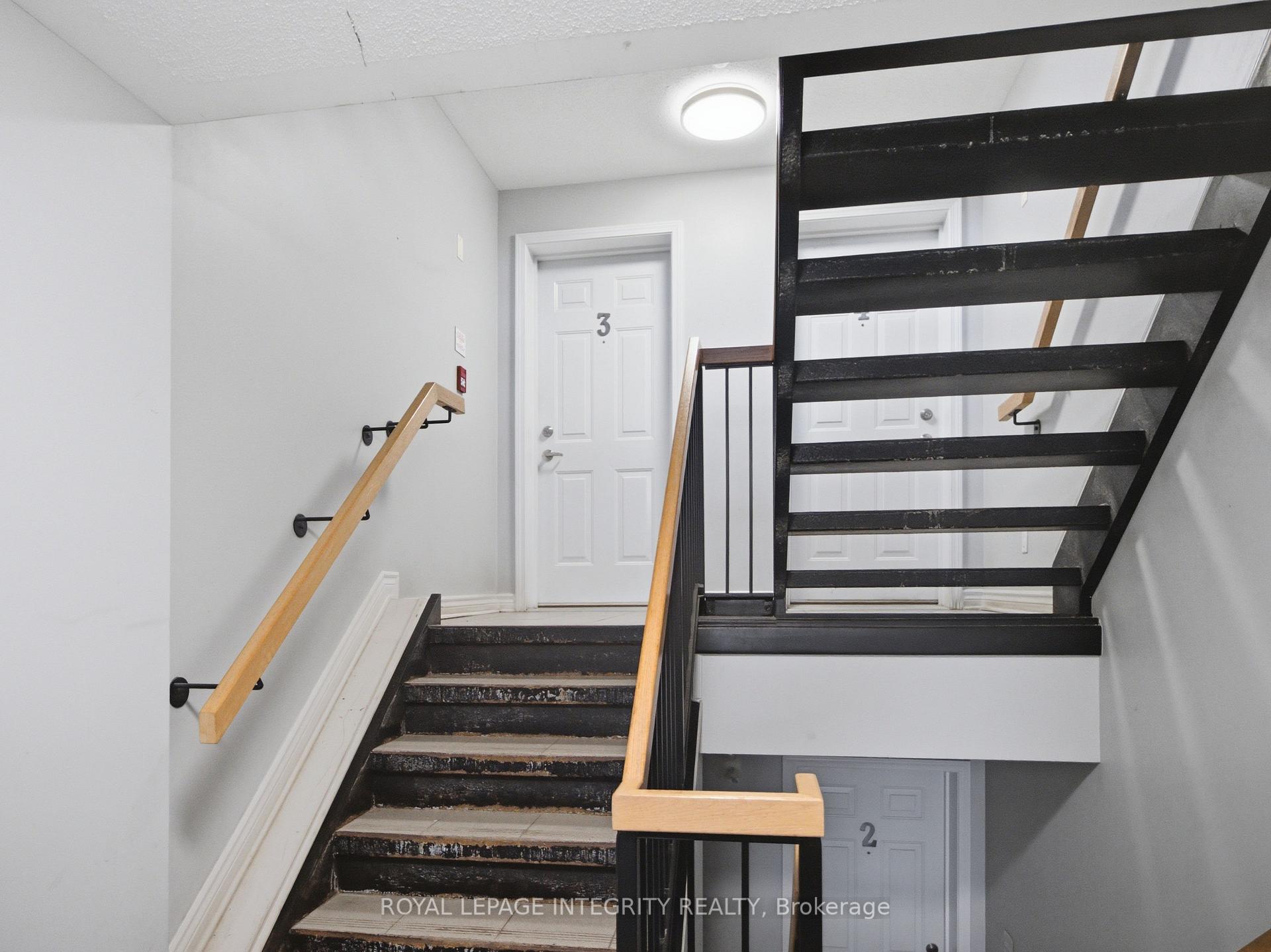 Photo 3 of Unit 3, 545 Stonefield Private, Ottawa, Barrhaven East — HOMEH