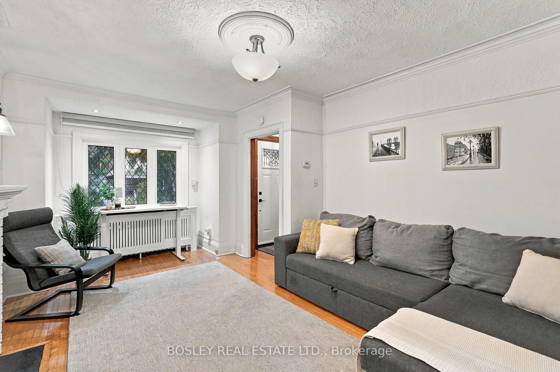 Photo 10 of 93 Eleventh Street, Etobicoke, New Toronto — HOMEH